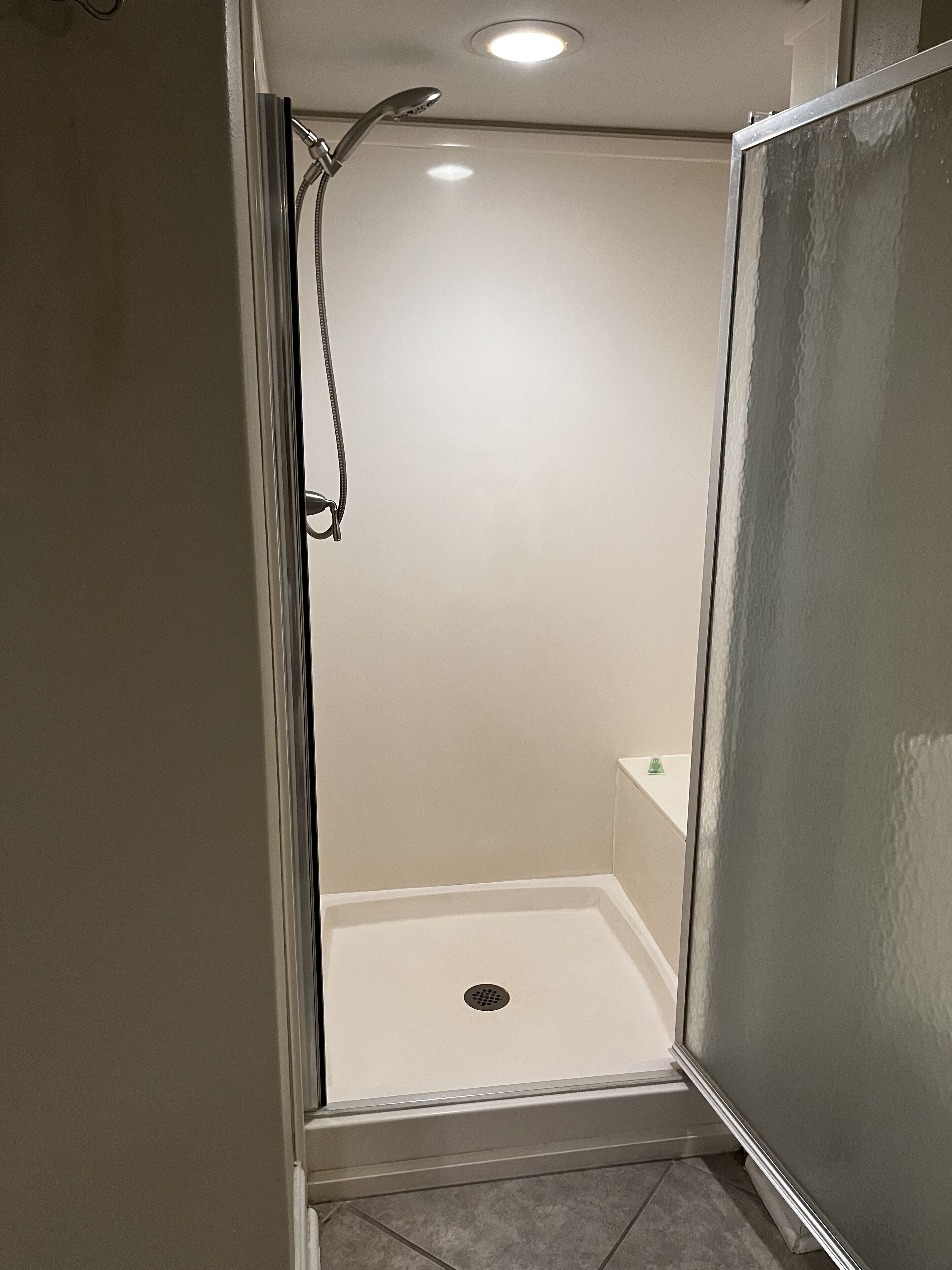 2 bed 2 bath condo across the street from the gulf!