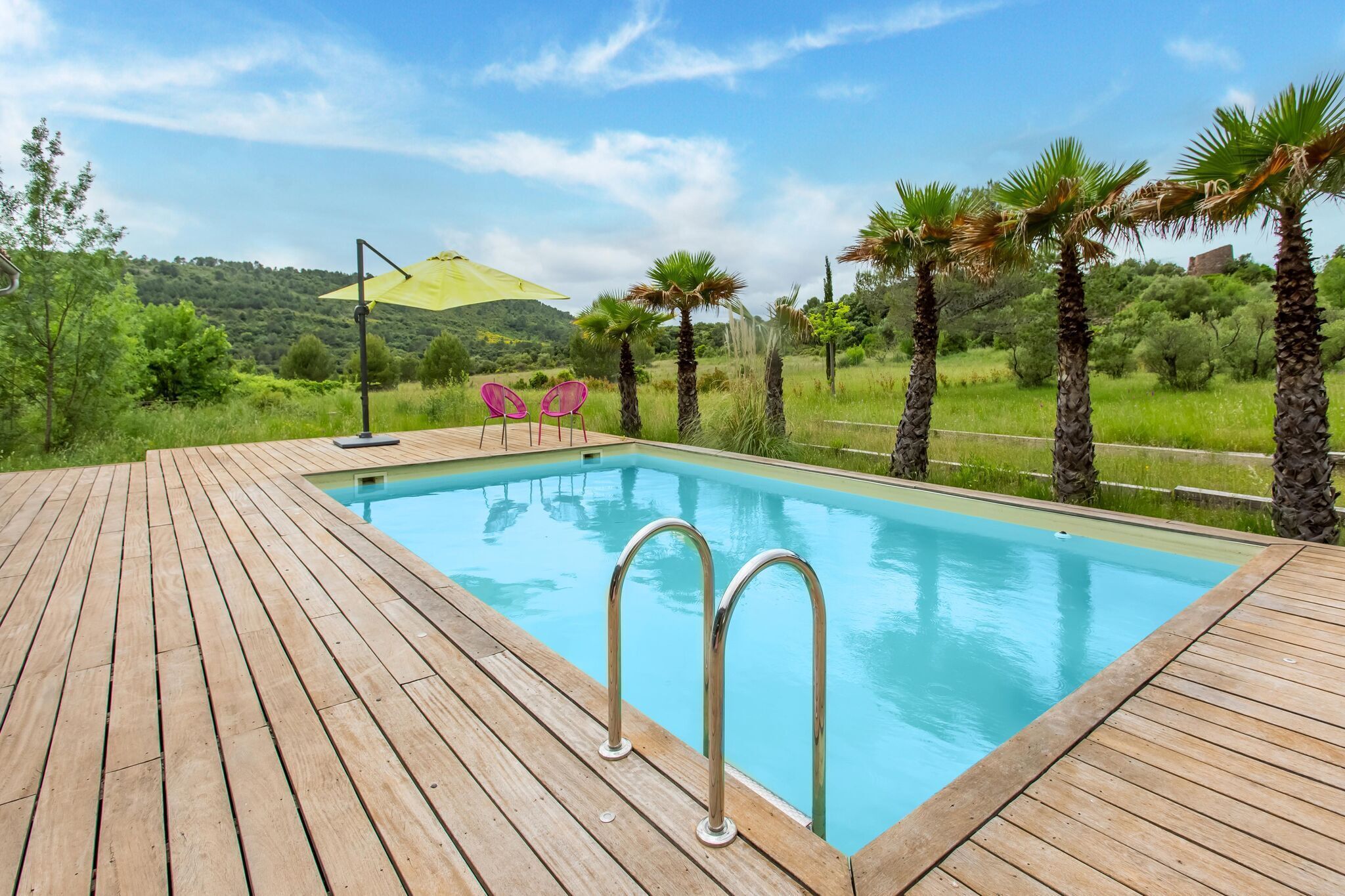 Tranquil holiday home in Cébazan with private pool