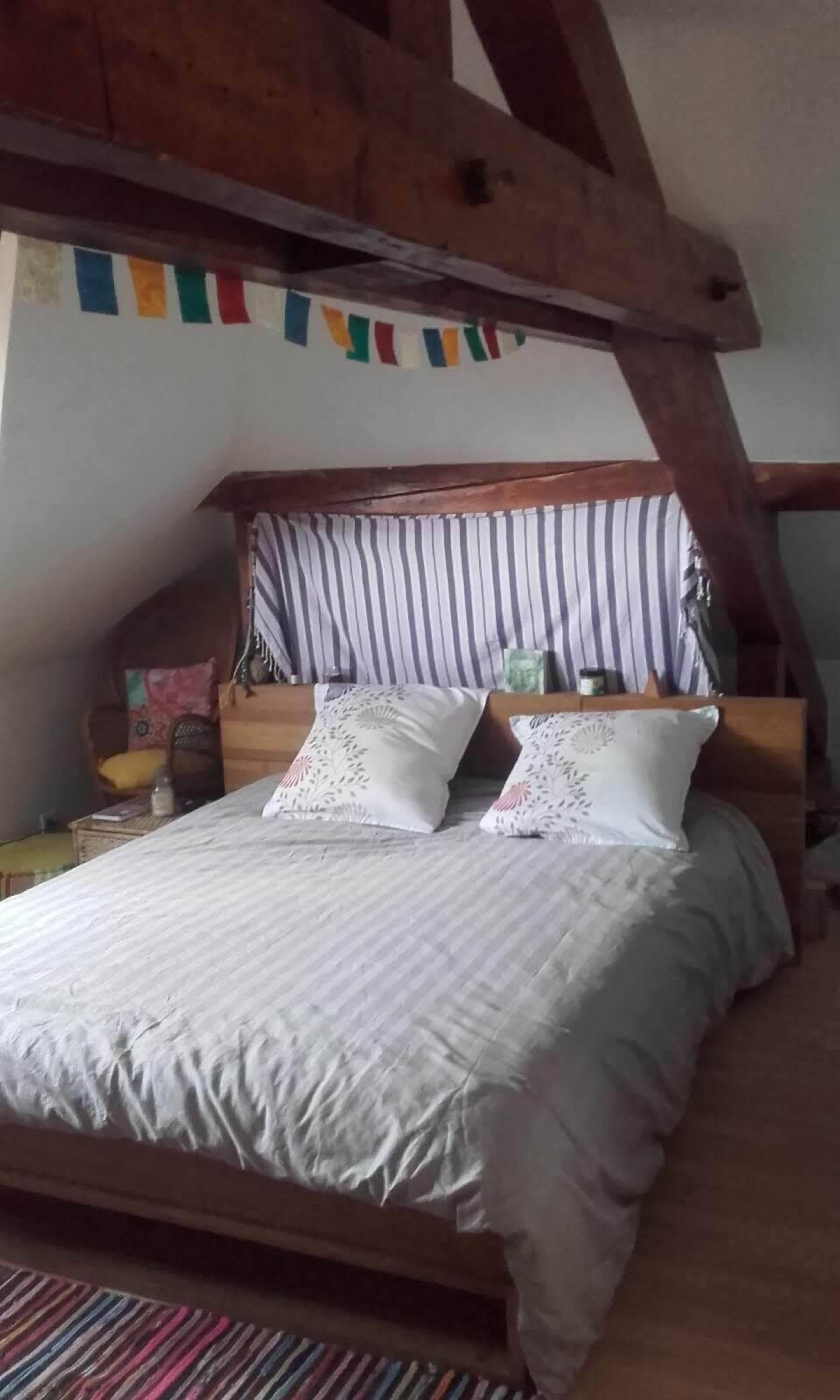 Spacious duplex apartment near Geneva, Annecy and ski resorts