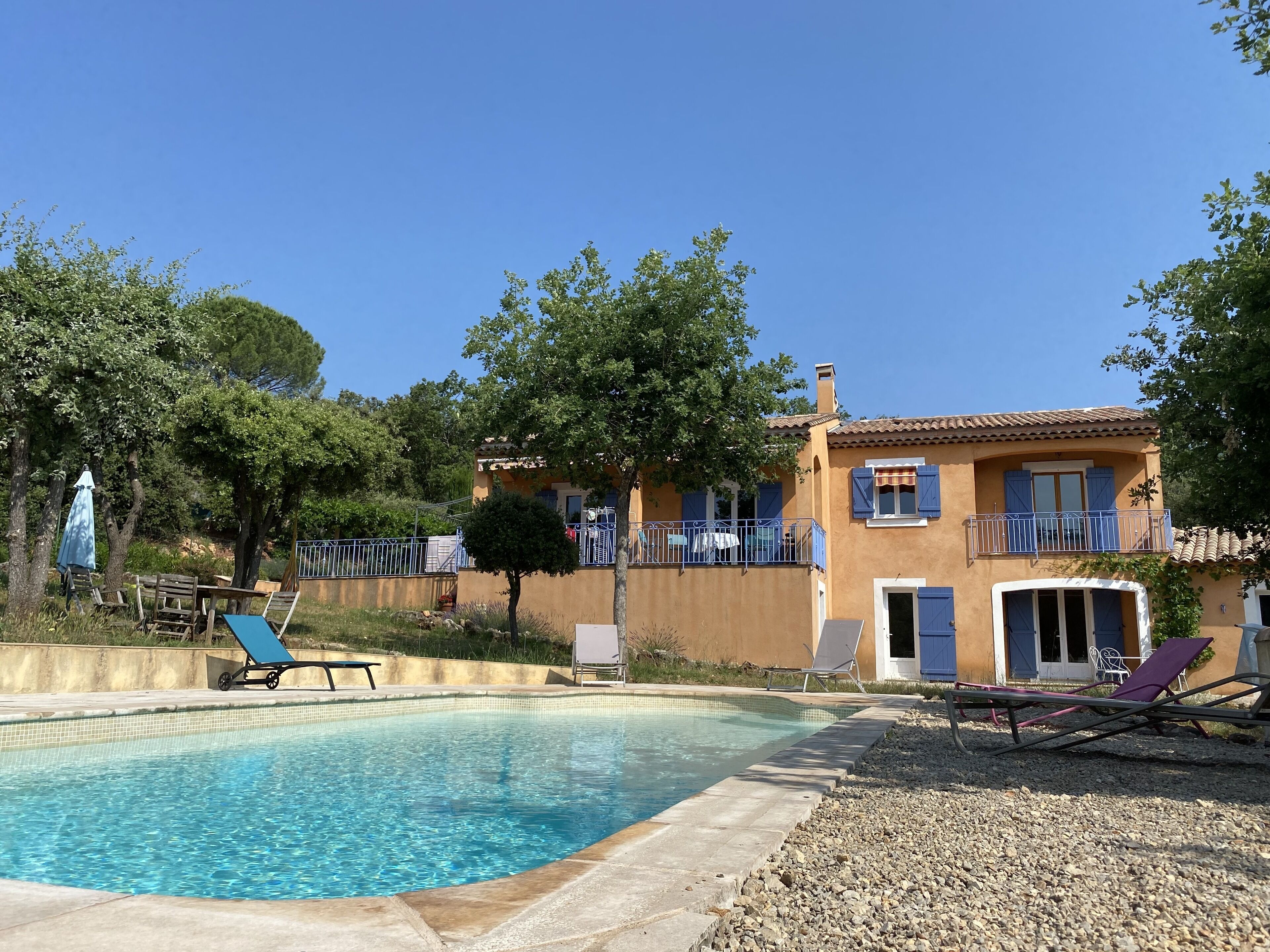 EN Provence, AU Calme, Logement Pour 2 Personnes Dans Villa