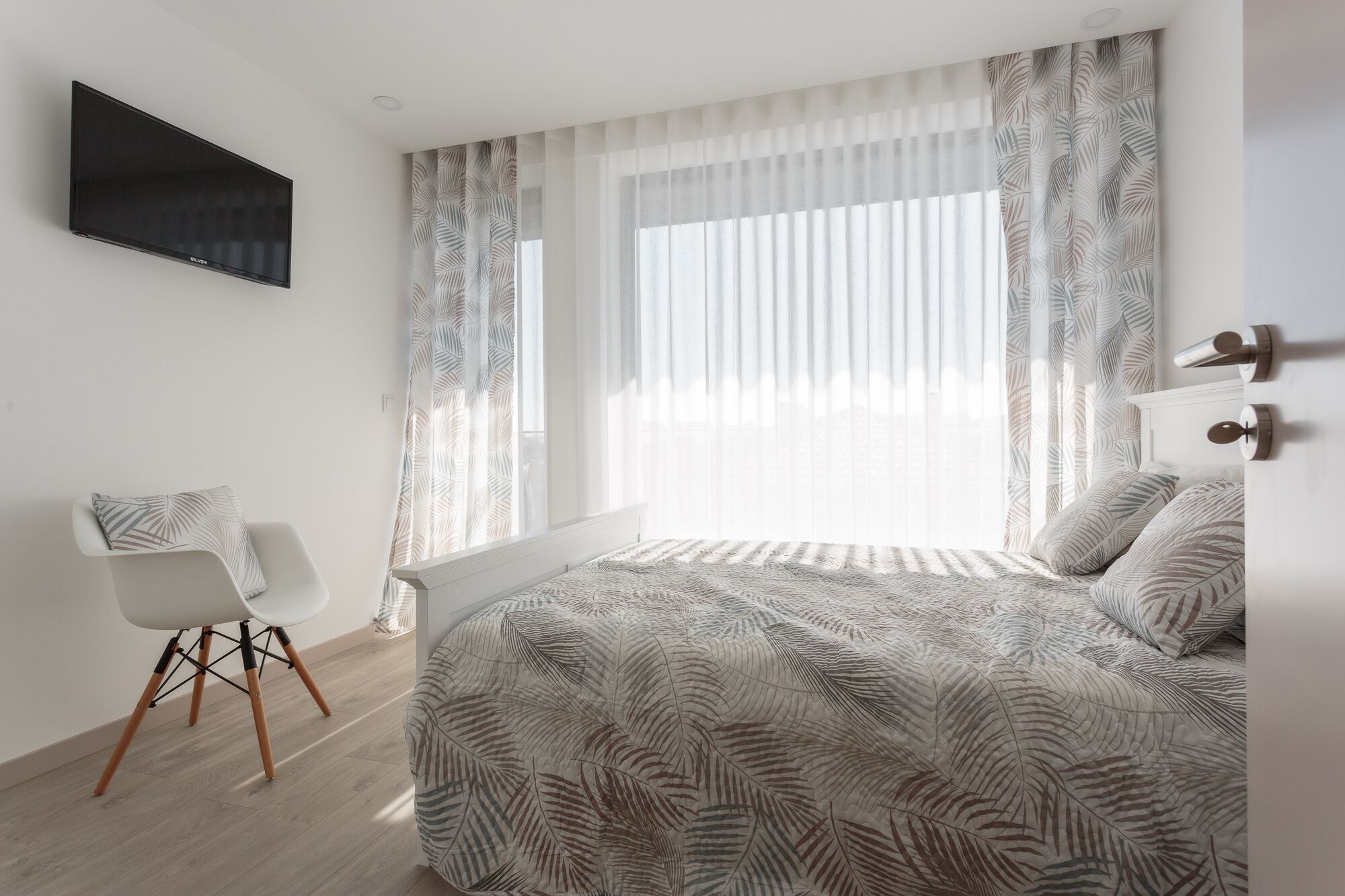 2 bedroom apartment in front of the sea