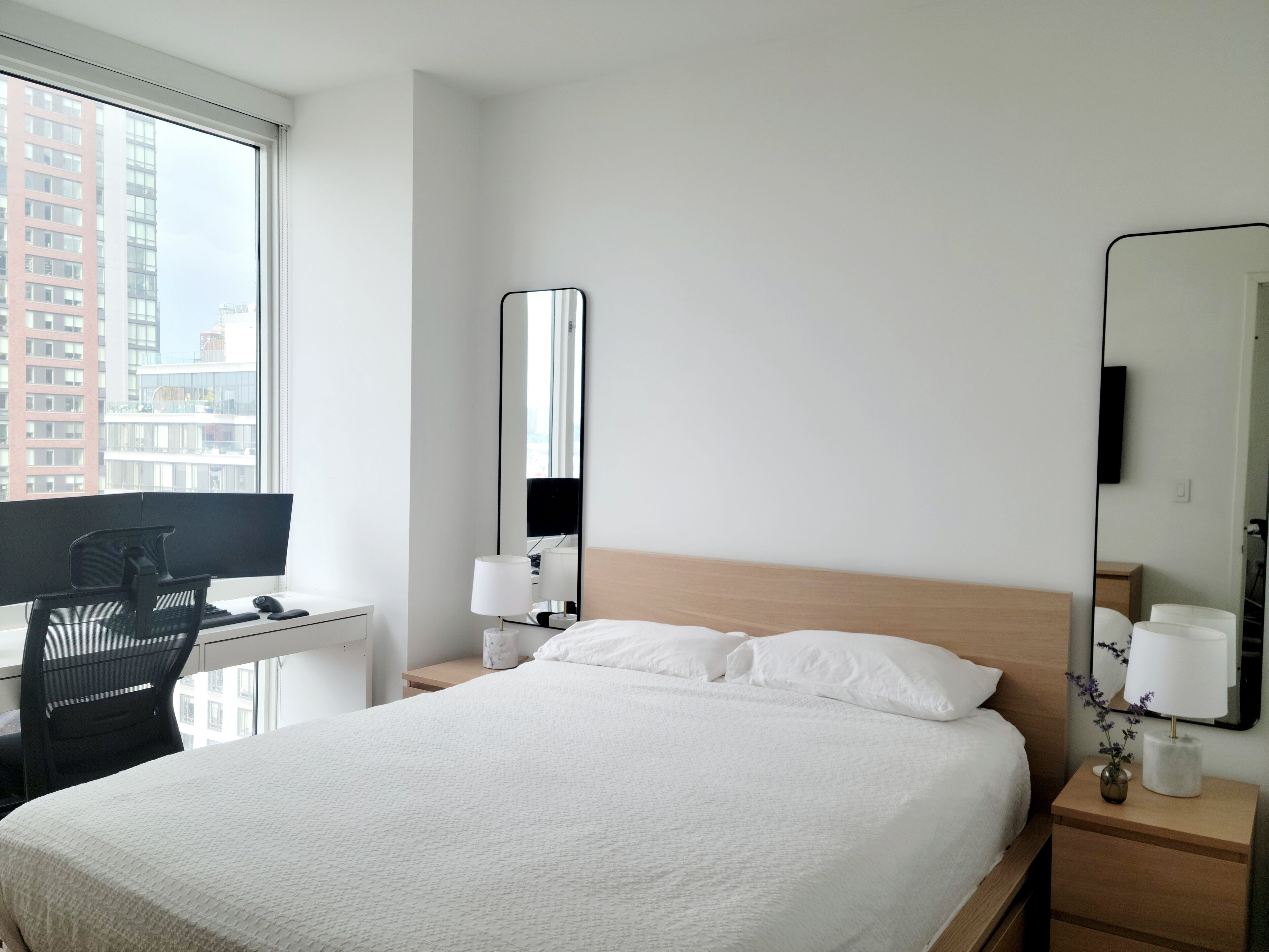 Skyline Views w/Dedicated Workspace near Hudson Yards