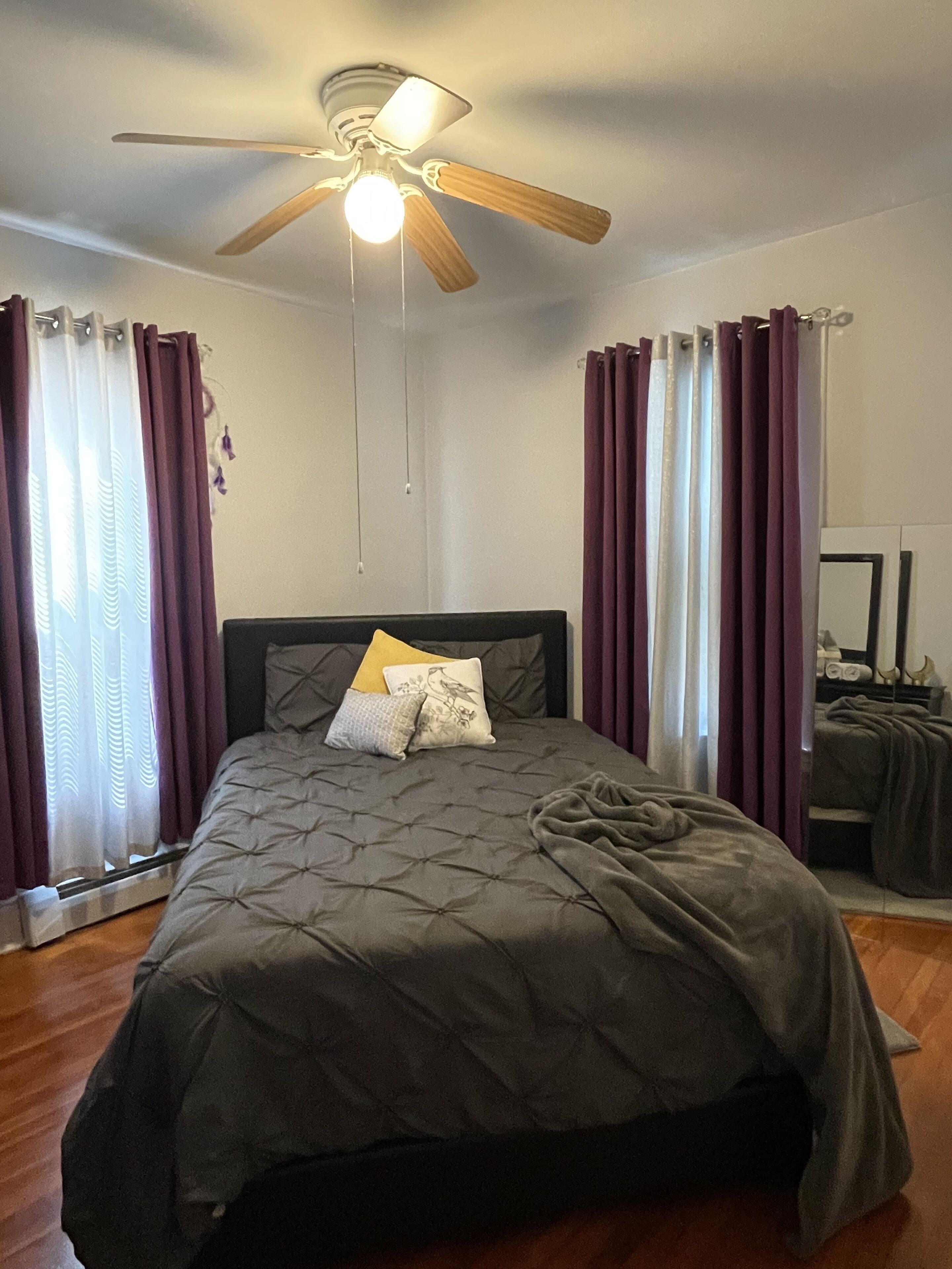 Clean, Comfy and Spacious Bedroom
