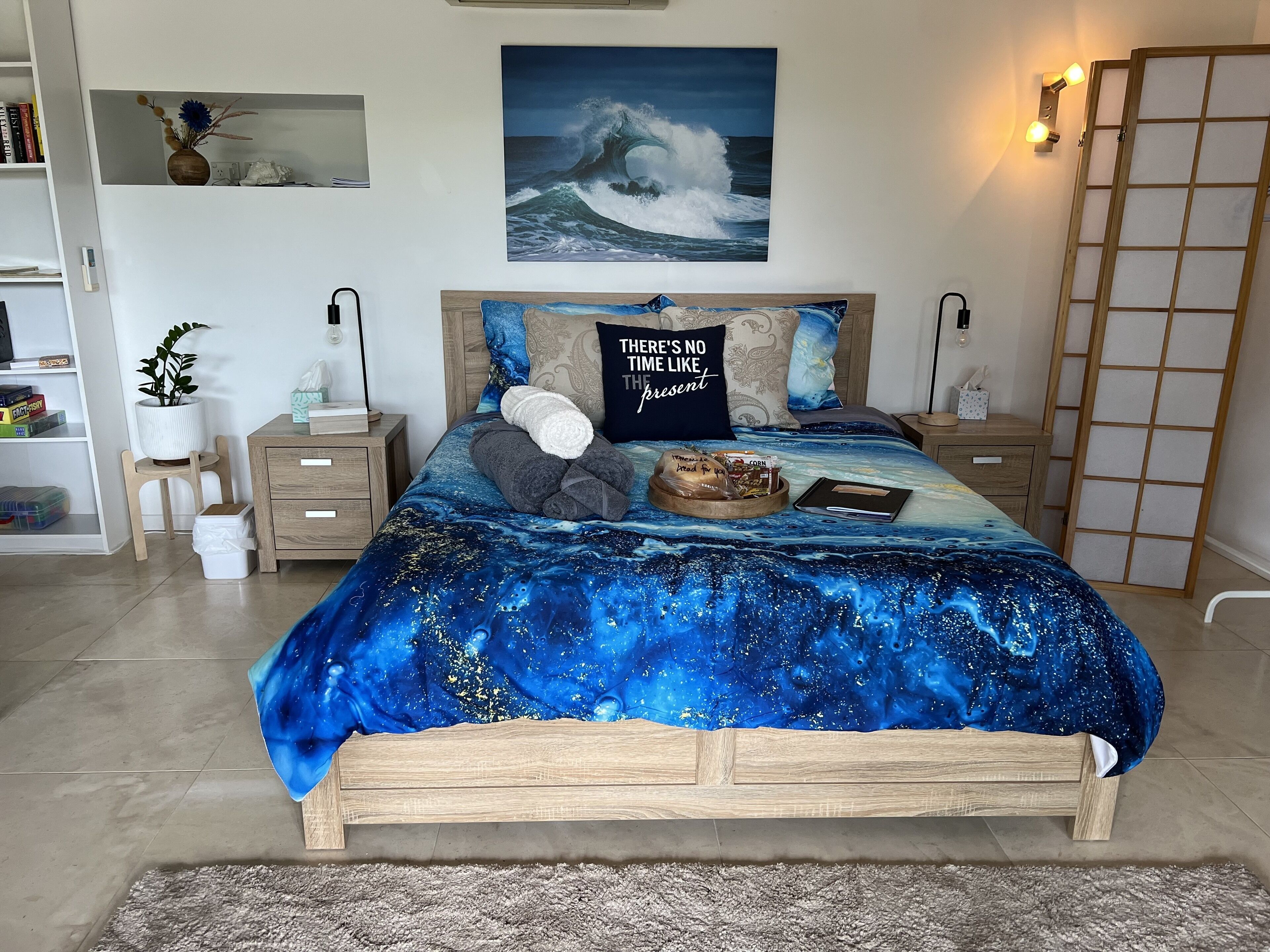 Lennox Sea Breeze Suite - lovely weekend getaway for singles / couples
