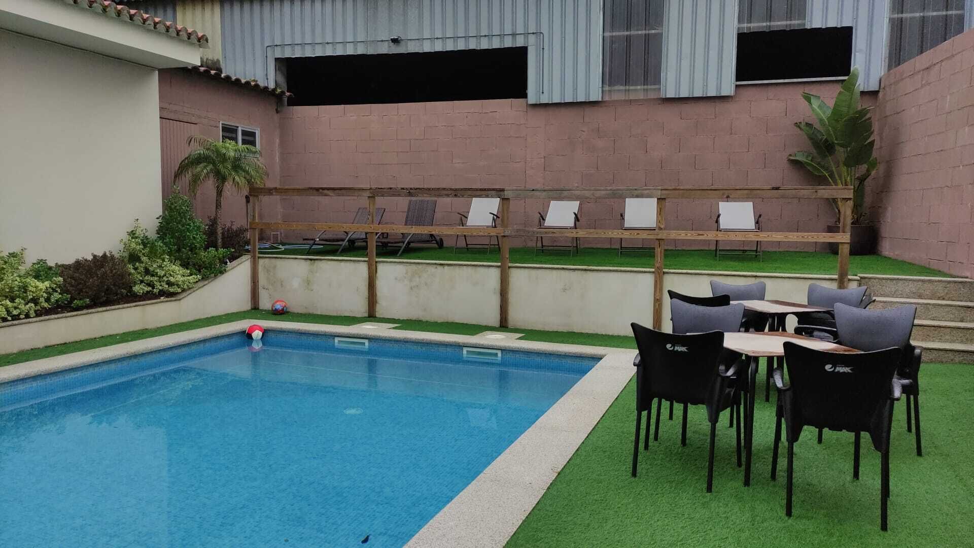 Holiday homes with pool and beach VARIOUS OFFERS