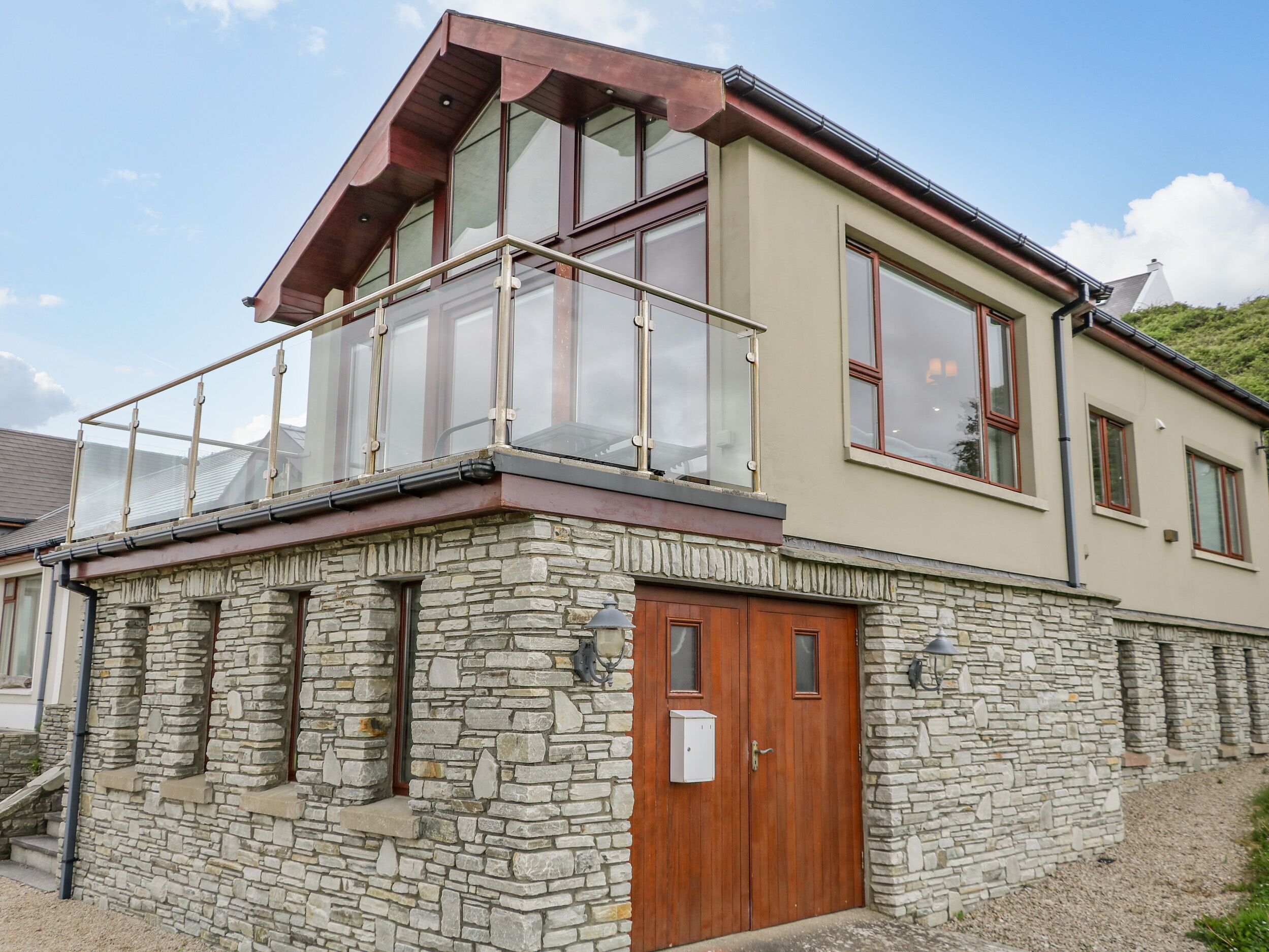 Up The Hill, DOWNINGS