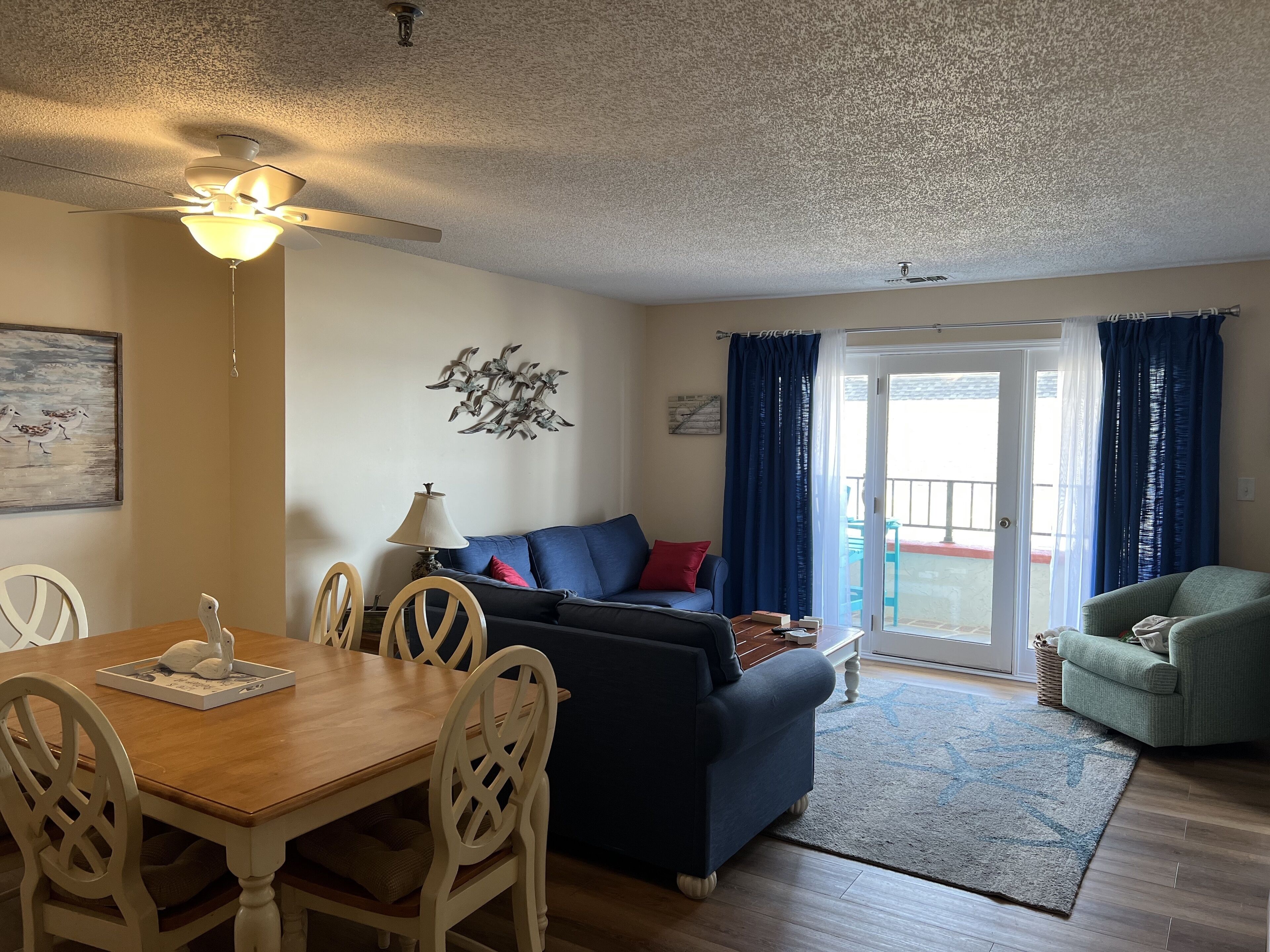 Luxury oceanview condo in Villa Capriani Resort, great for families