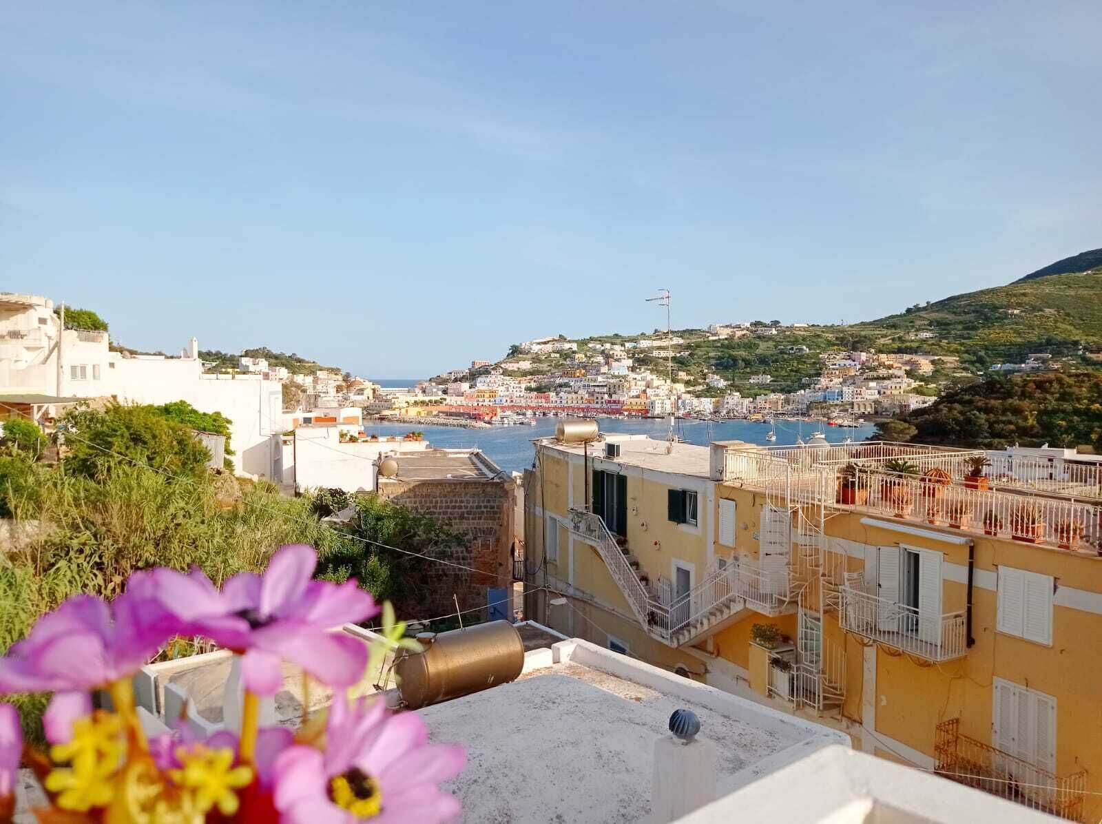 Holiday House Ponza S.Maria
