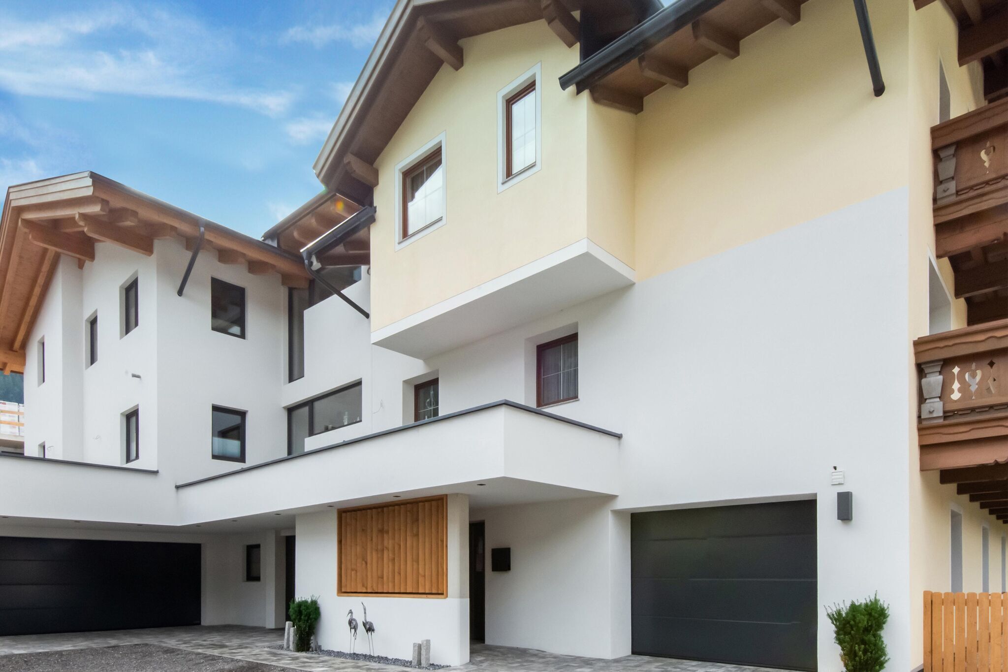 Apartment in Umhausen with garden and barbecue