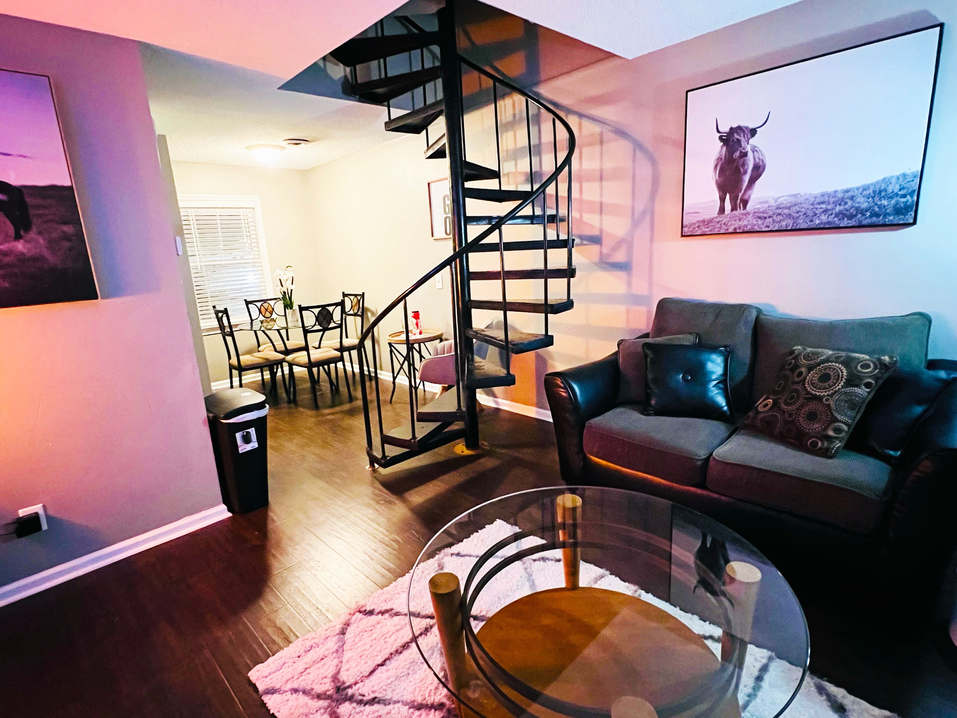 Downtown Heart of City Condominium - Vista/5 Points Area