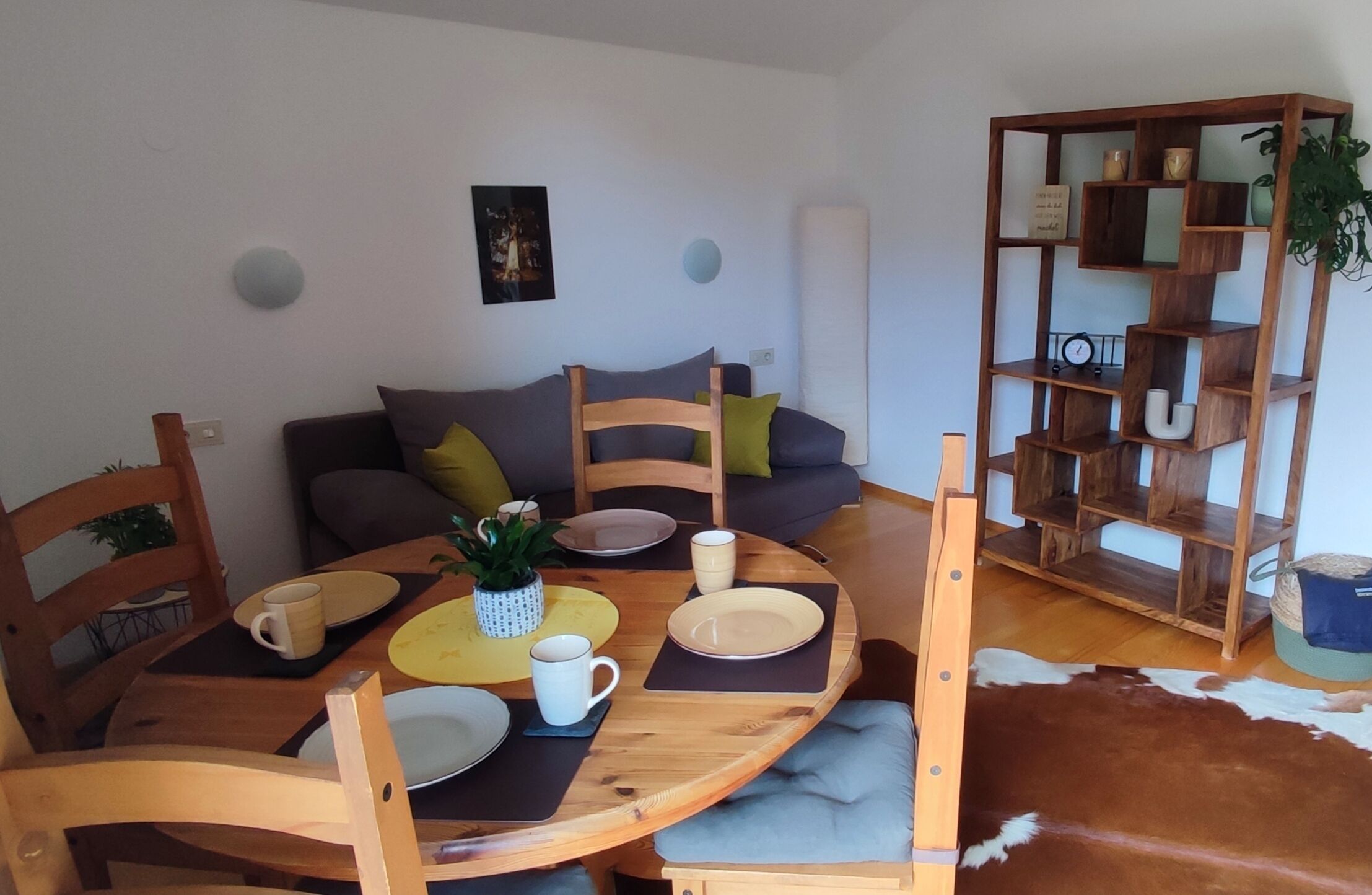 Cozy 2 room apartment just 200 meters from the valley station.