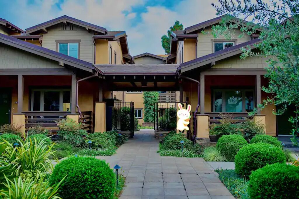 Luxury❤️Pasadena 2B2B modern style !can’t miss 🌻
