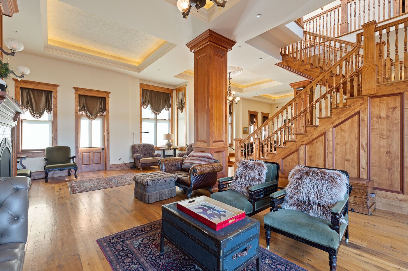 Historic Inn with modern amenities and private courtyard