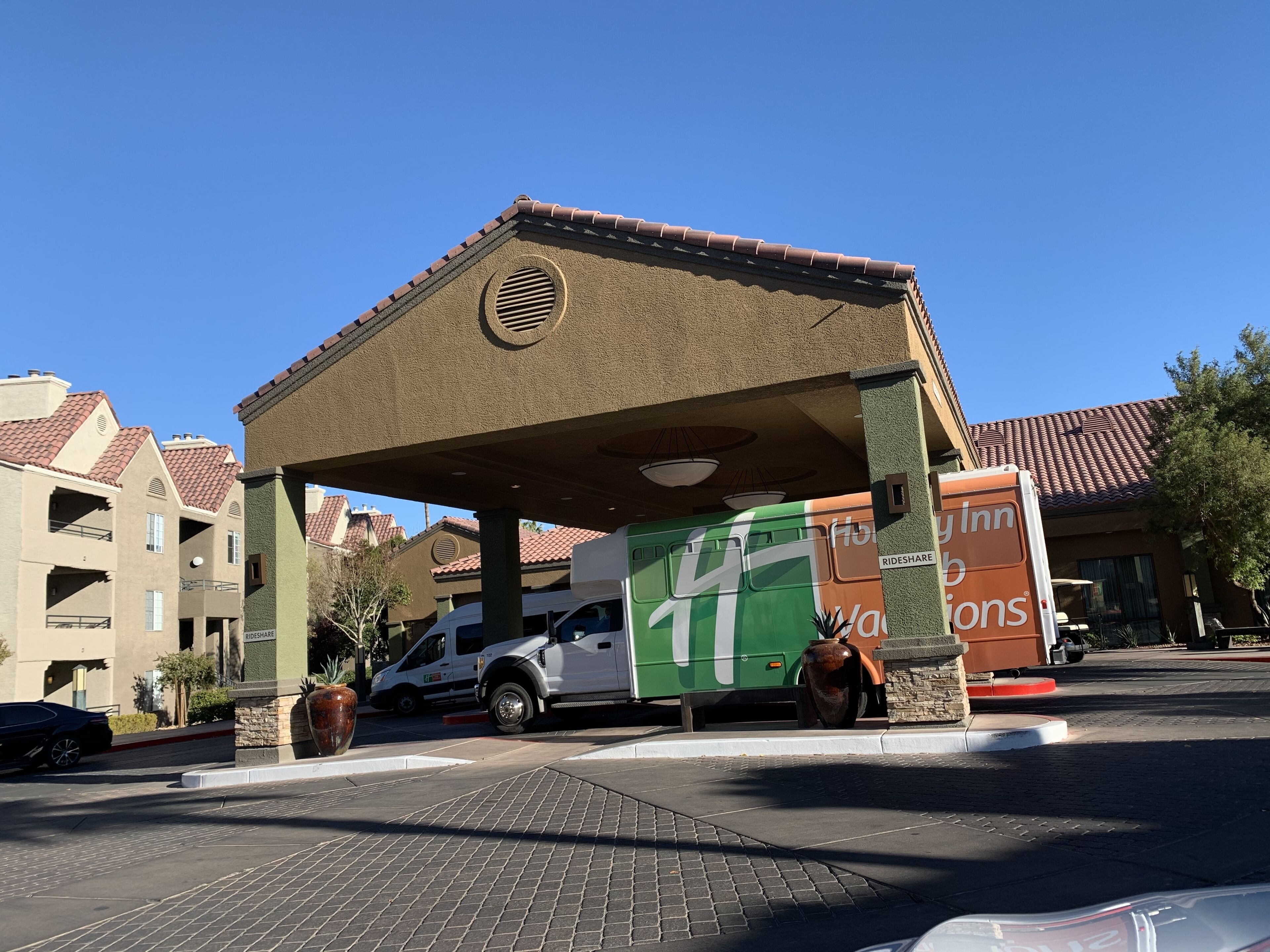 Holiday Inn Club 2/2 Condo by Harrahs - stay better than home and closer