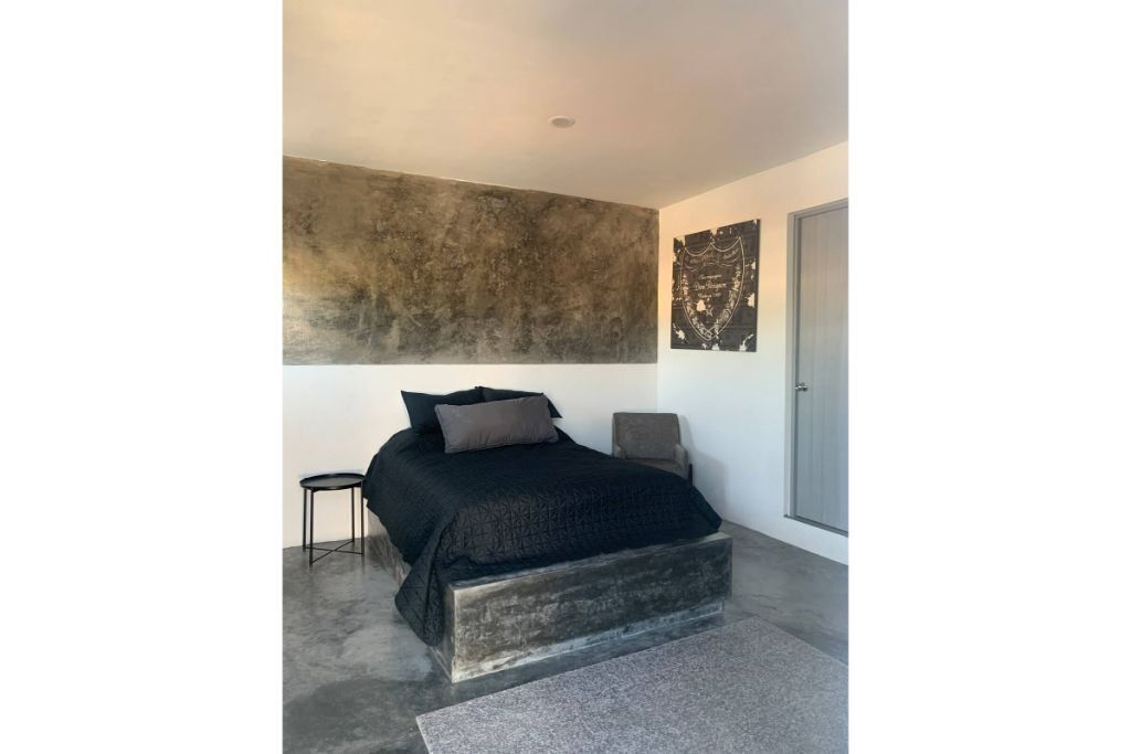 Kevbar private loft 1