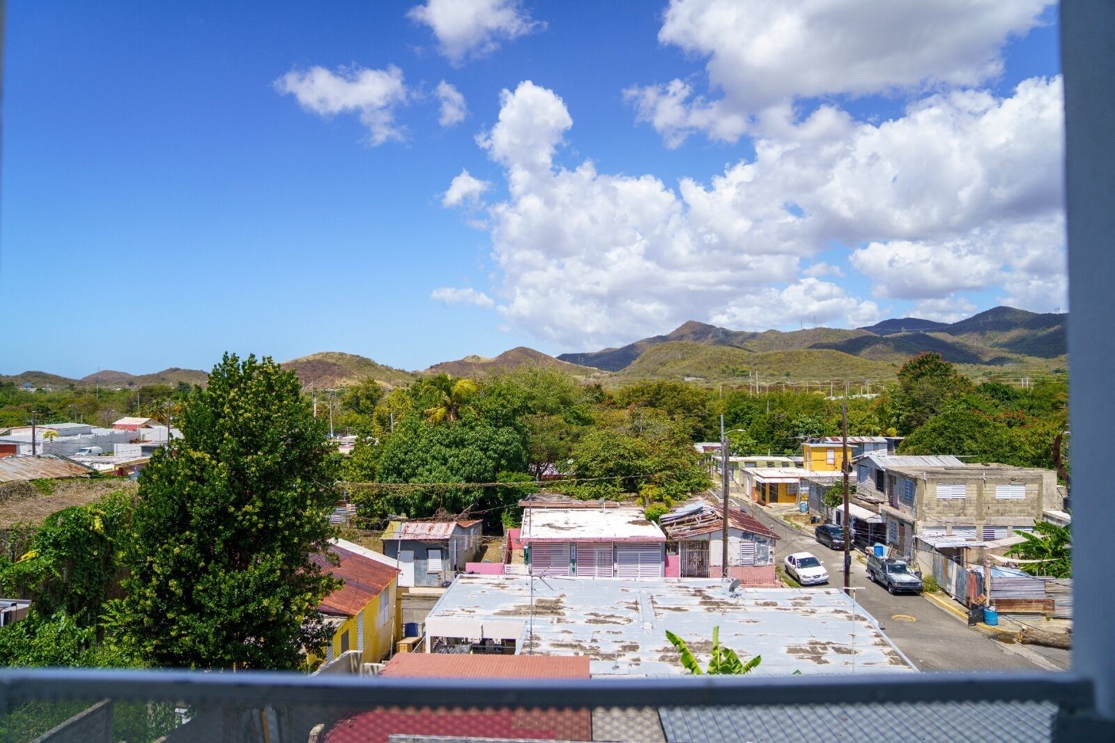 Second level beautiful apt w/private pool,perfect for couples& family adventures