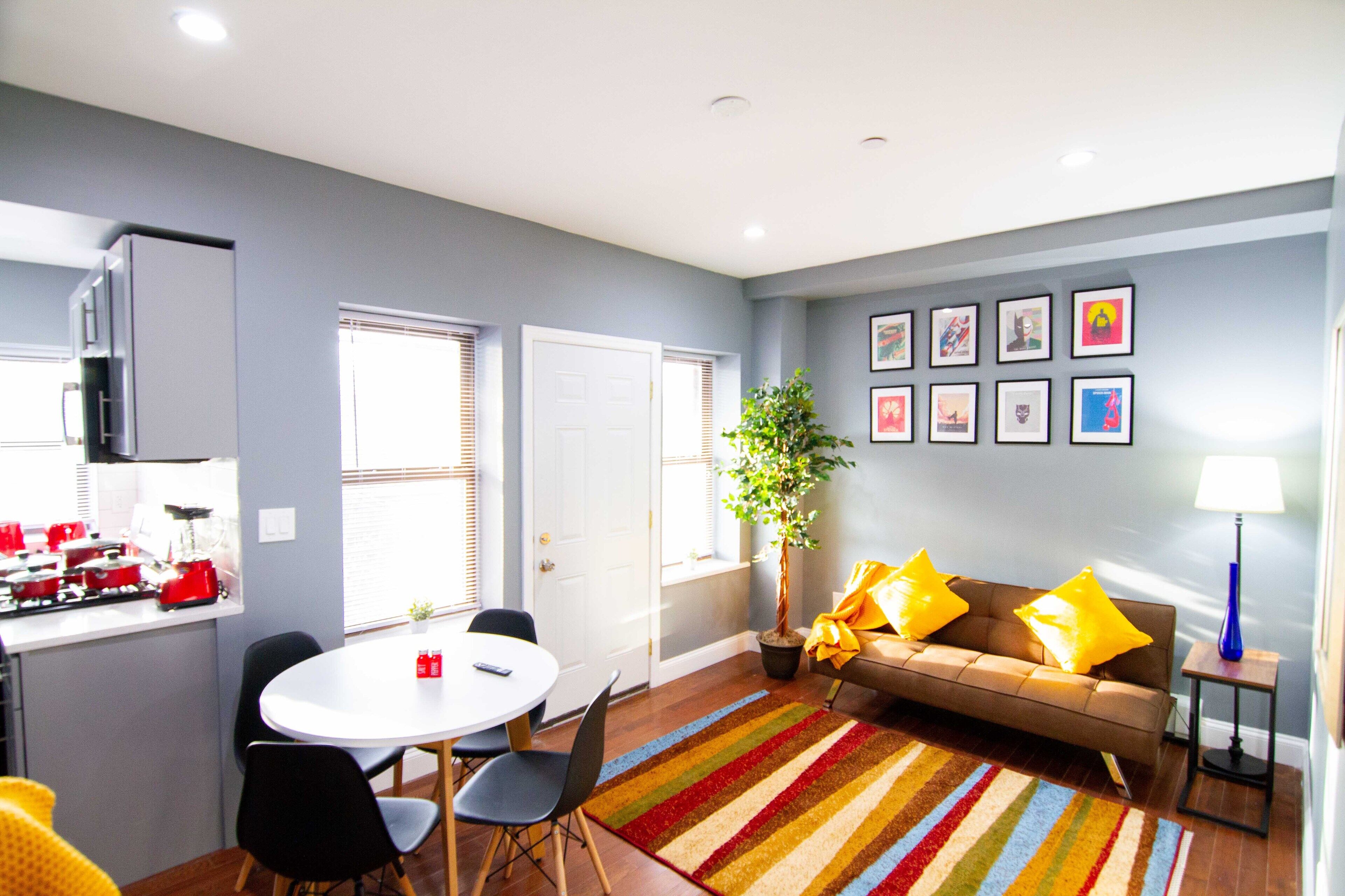 ✪ Beautiful 2BR +Balcony ✪ 30mins to Manhattan