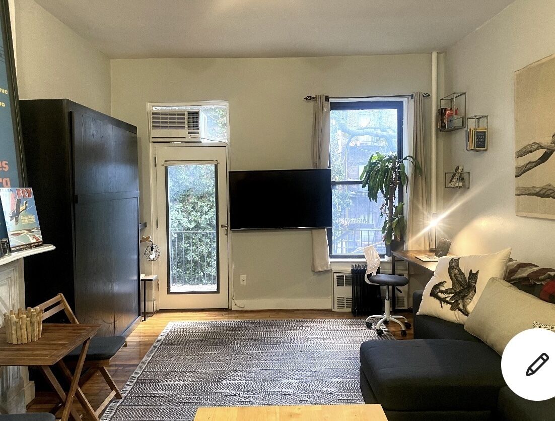 Stylish studio next to it all with Balcony and Trees