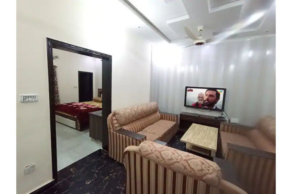 Newly Furnished 2 Bedrooms house at prime location