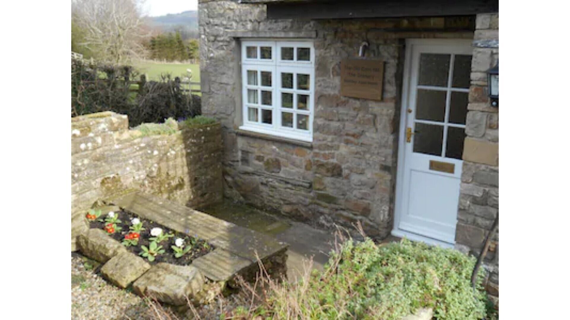 The Granary is a luxury apartment in the heart of the Yorkshire Dales. 