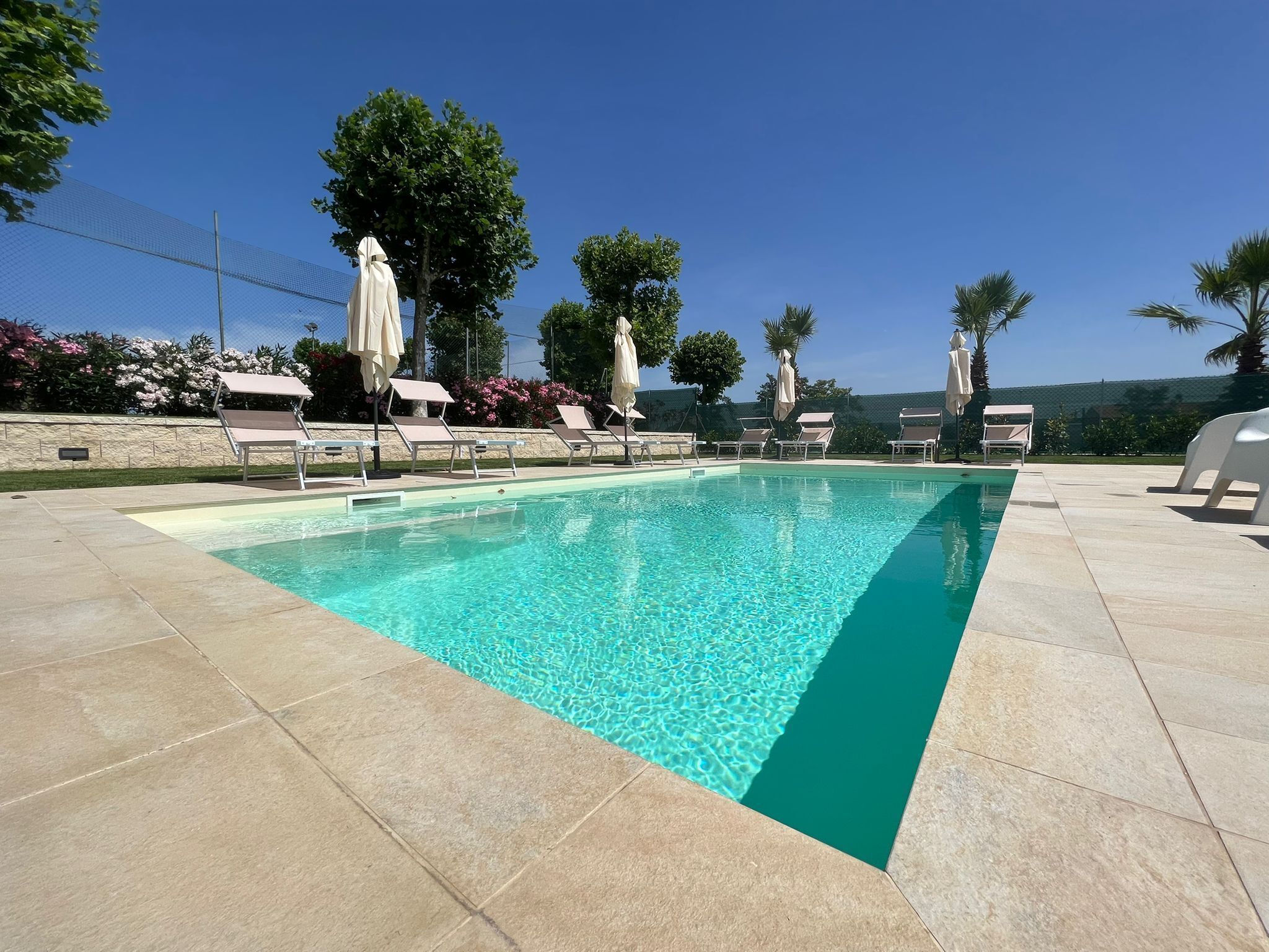Villa Torrione - Apt Magnolia - Shared Pool & Airco