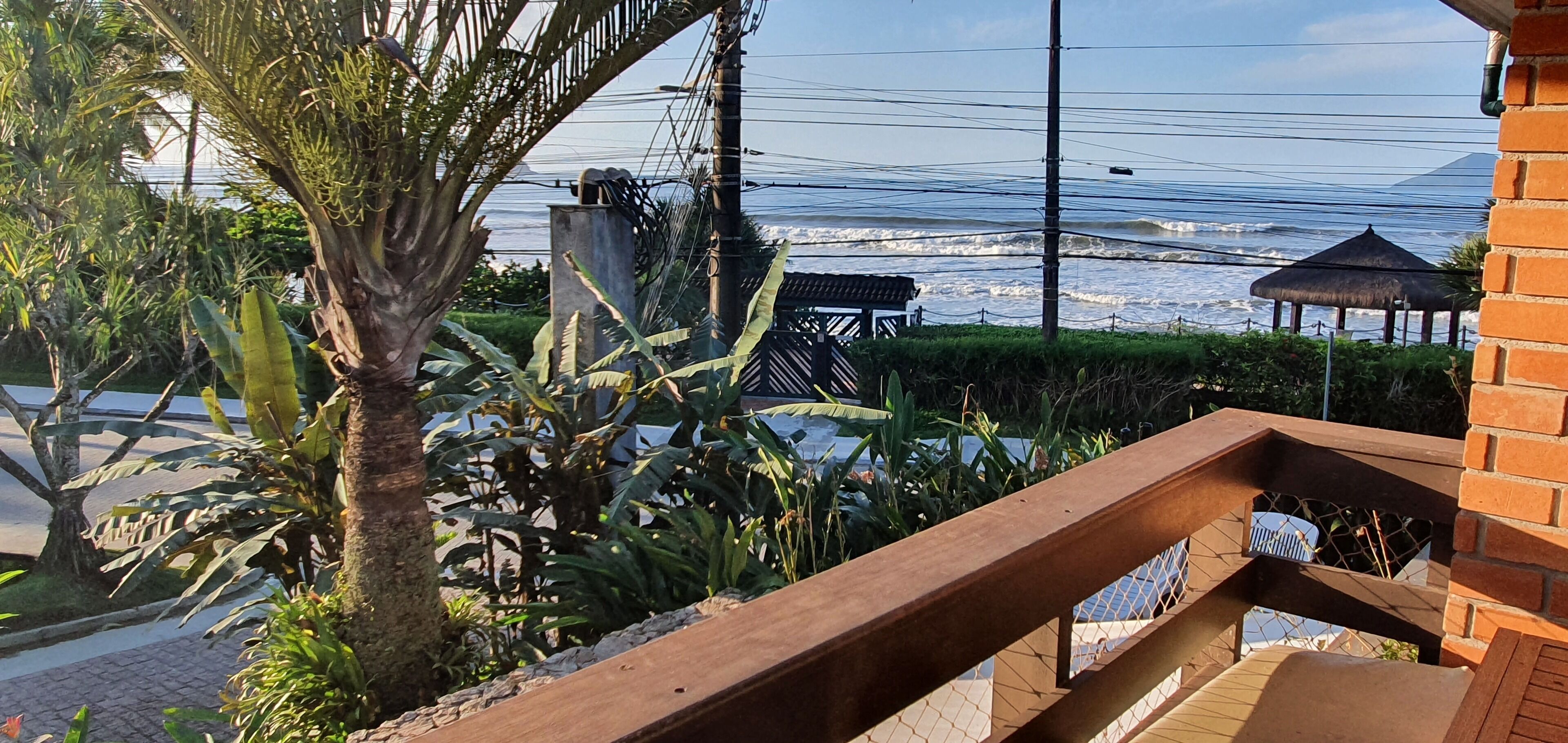 Residence Facing the Sea - Condominium foot in the sand