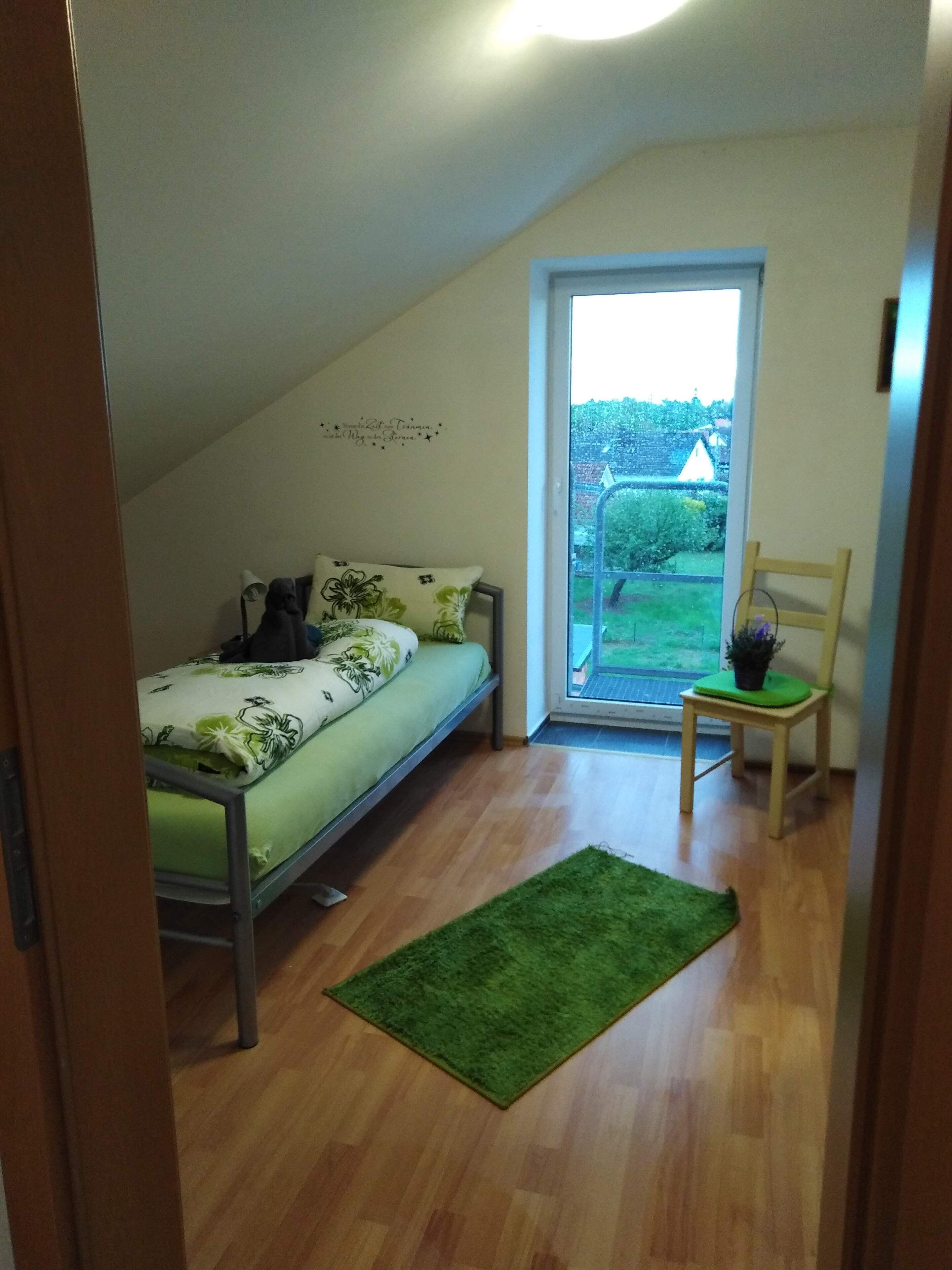 Fitter apartment duplex with 5 single beds