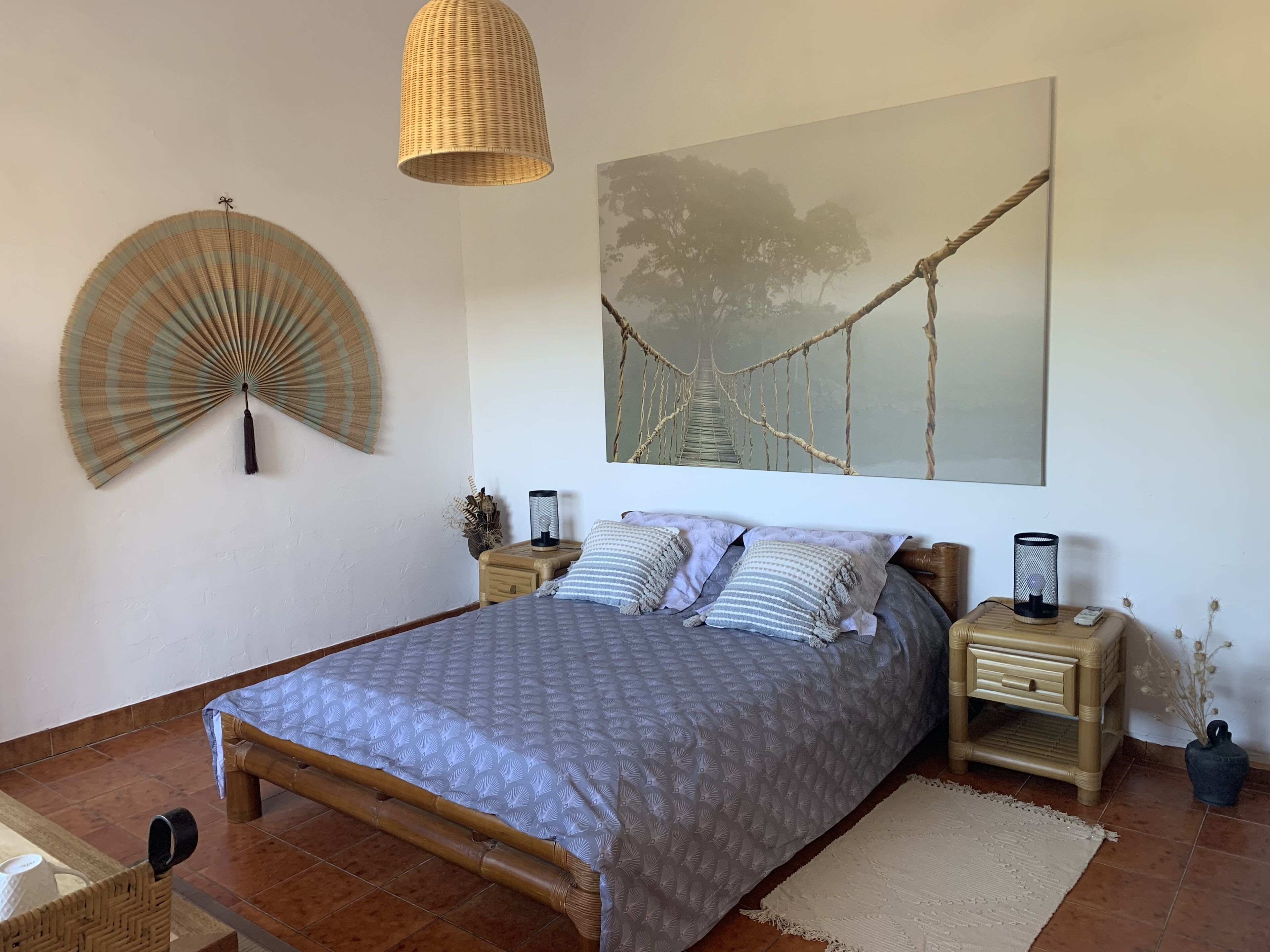 Le Mas des Milans, Charmante Suite Parentale Avec Piscine