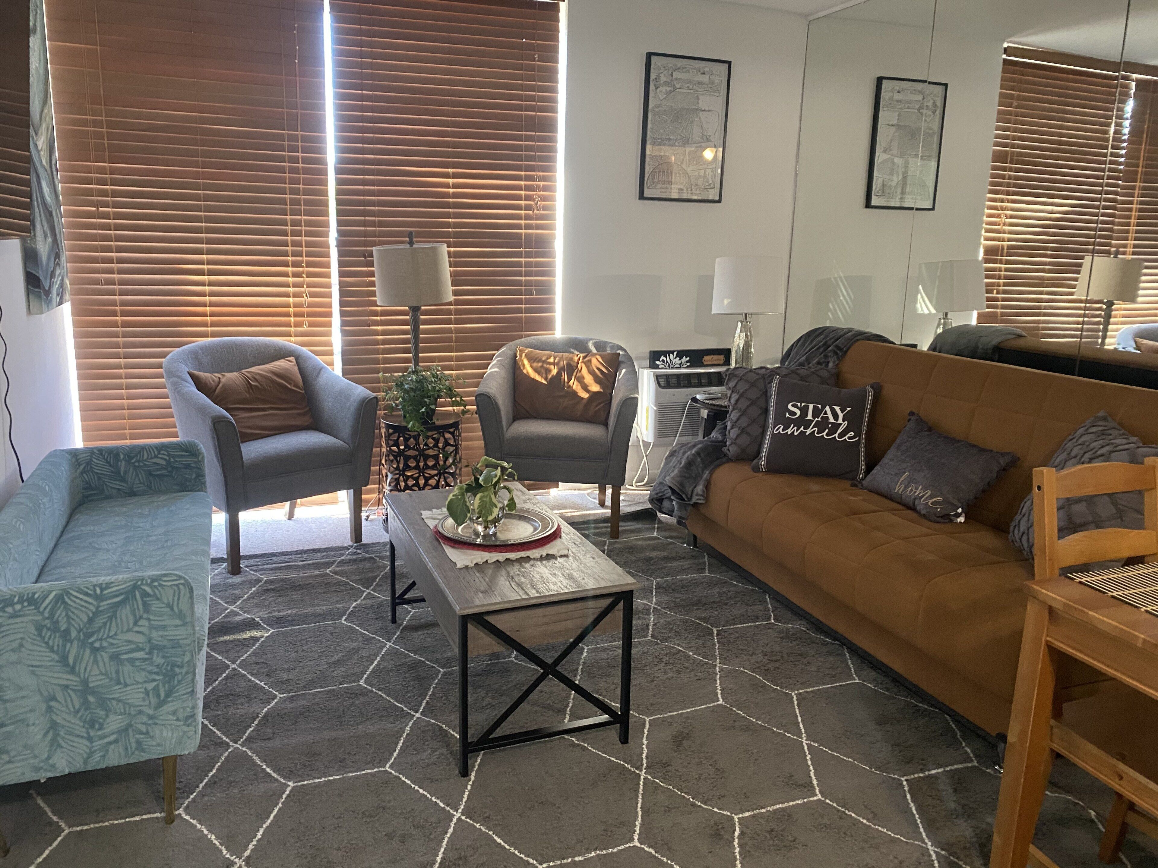 Lovely 2 bedrooms apartment 10min from O'HARE CHICAGO