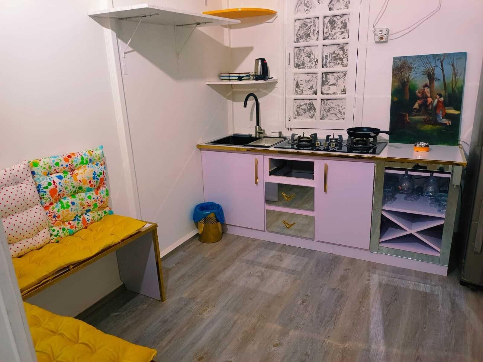 European style 2 bedroom Flat  in the center of Dha