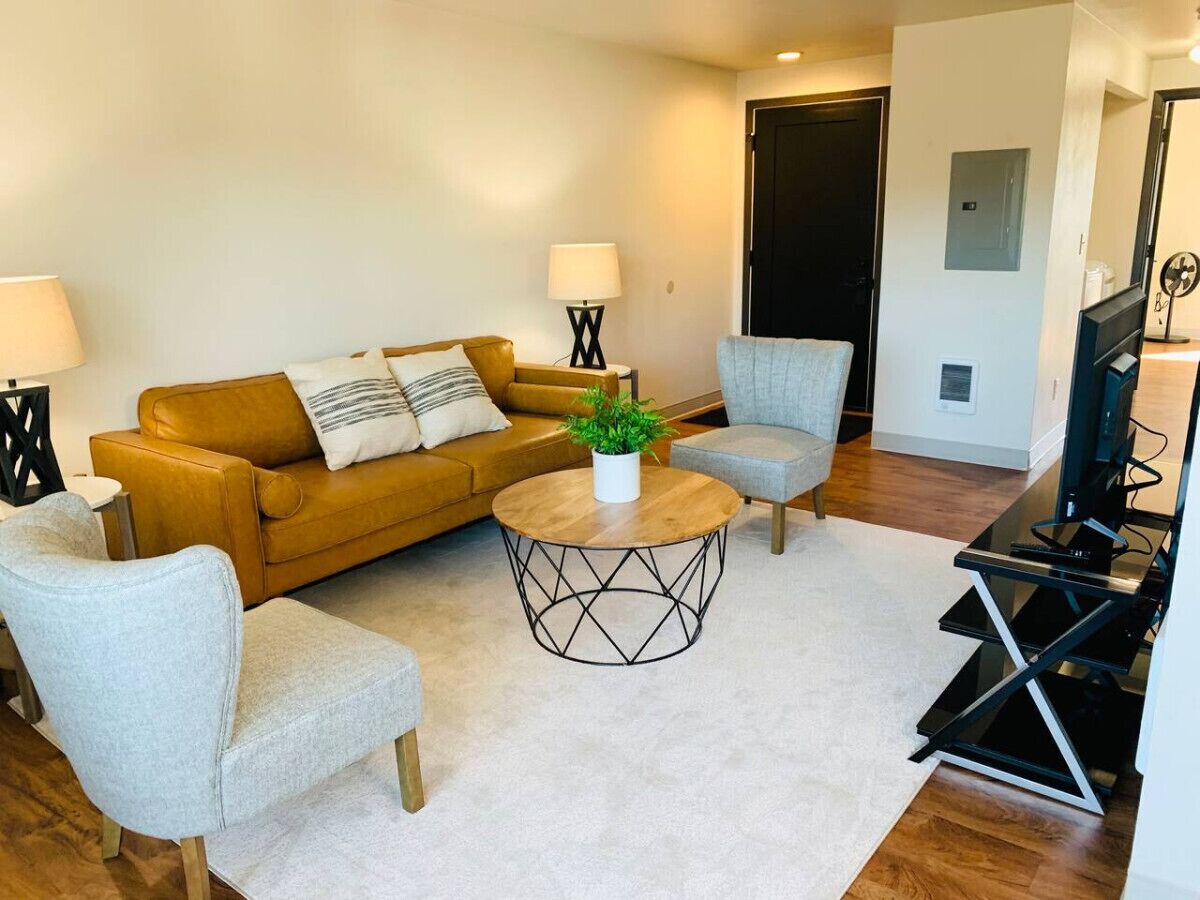 Modern Lofts at Aria 11