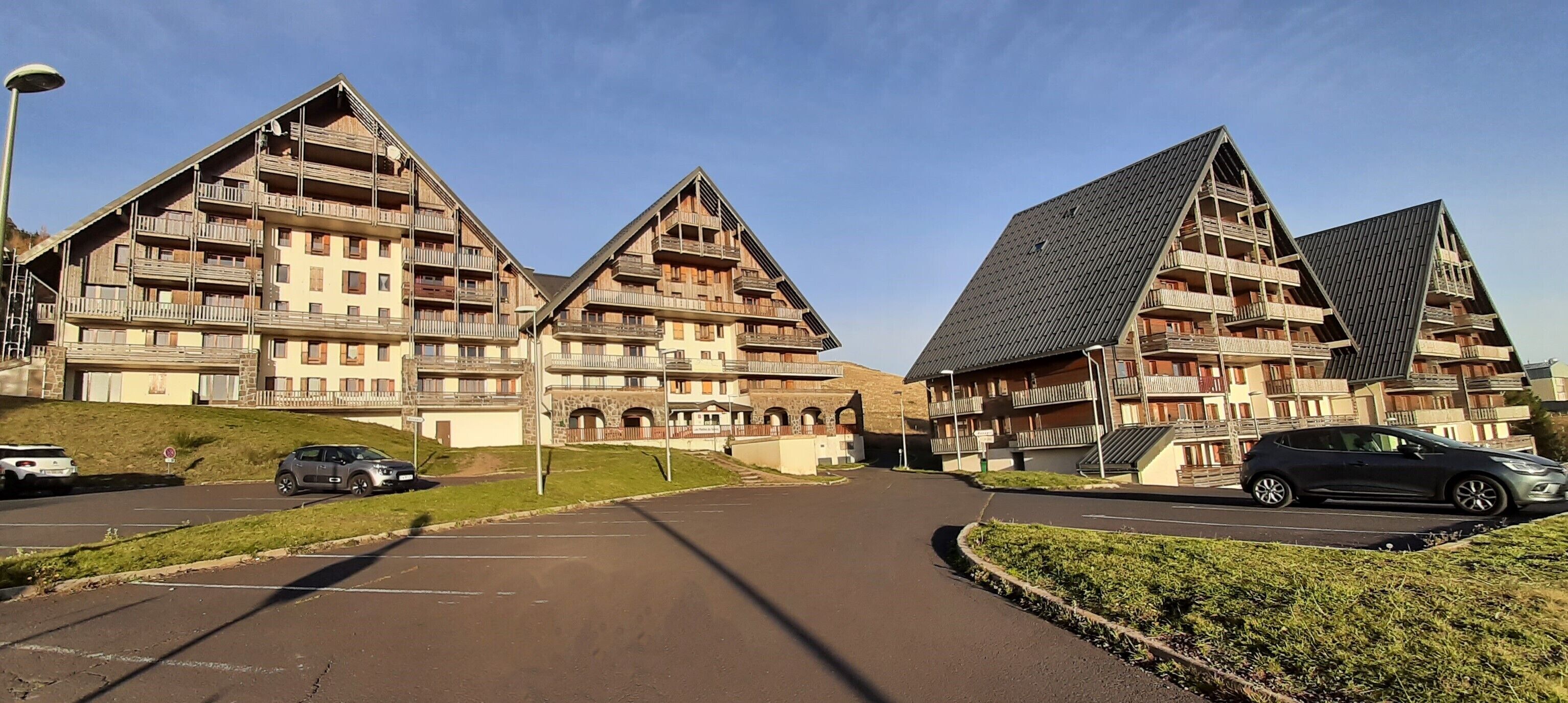 Apartment 4/6 people 2 bedrooms in Super-Besse 