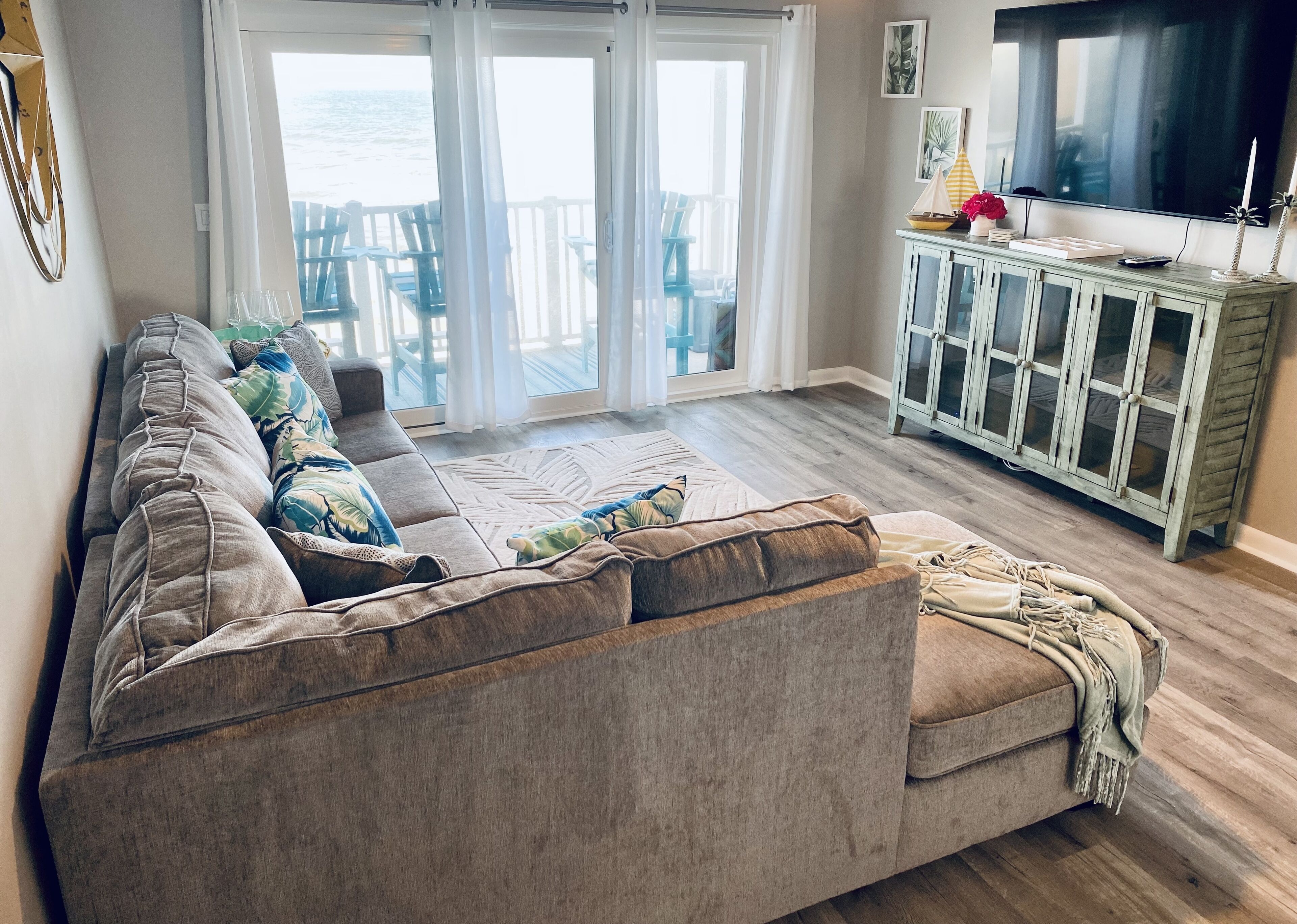 Topsail Paradise-Self Check-in and Steps to Beach!