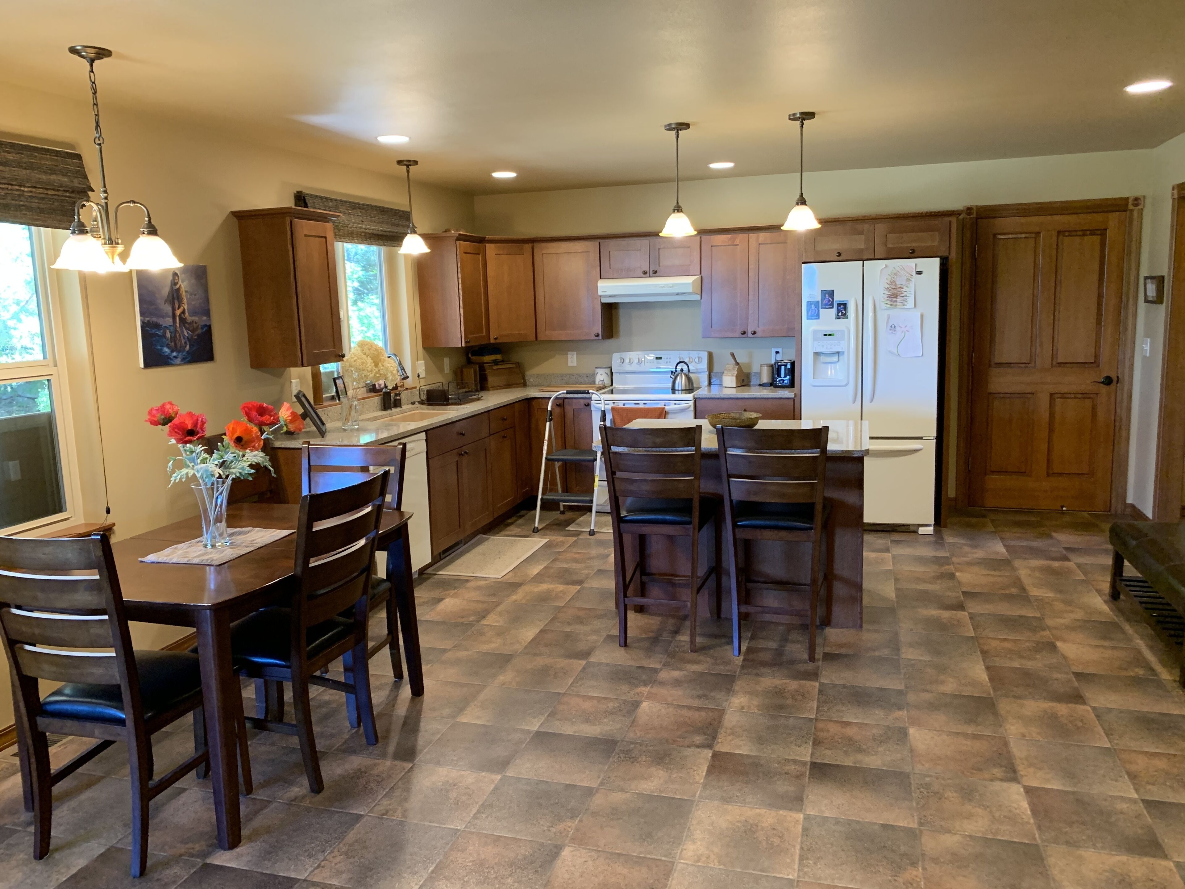 Beautifull furnished central Helena adjacent to hiking trails, Last Chance Gulch