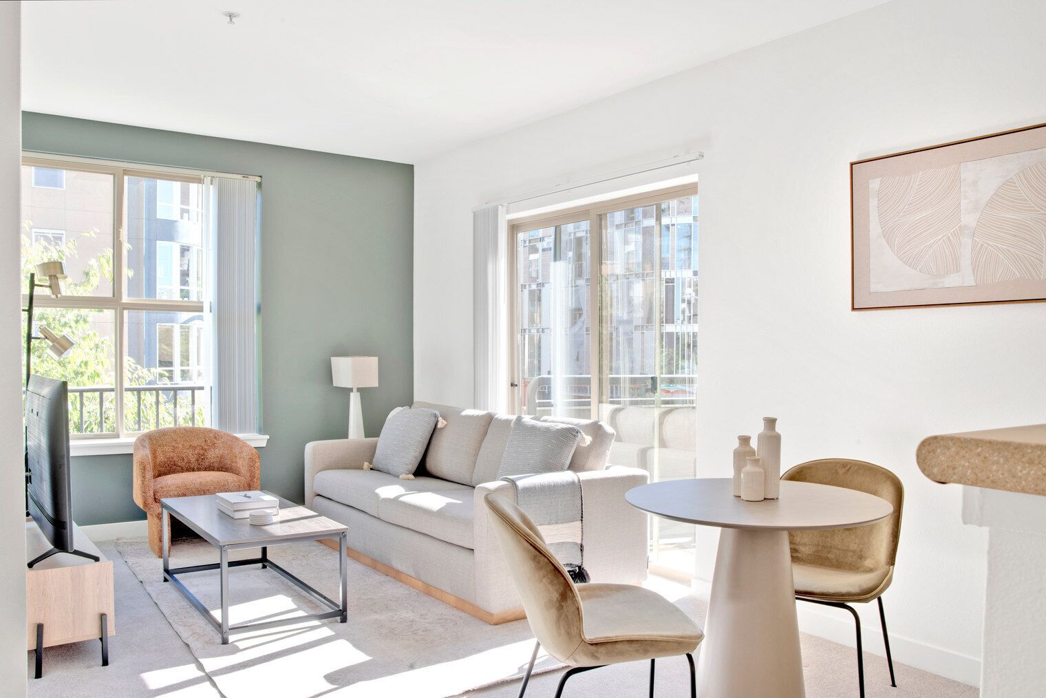 Lovely Bellevue 1BR w/ W/D, Gym & Lounge nr Downtown Park, by Blueground
