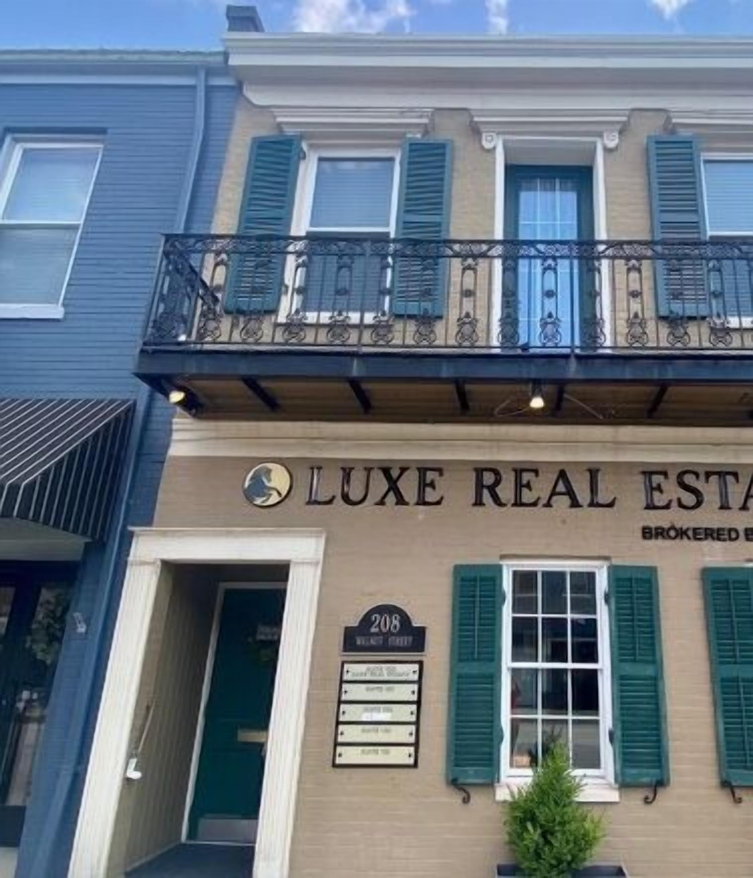 Historic Downtown Apartment! Walk to Casino/River!