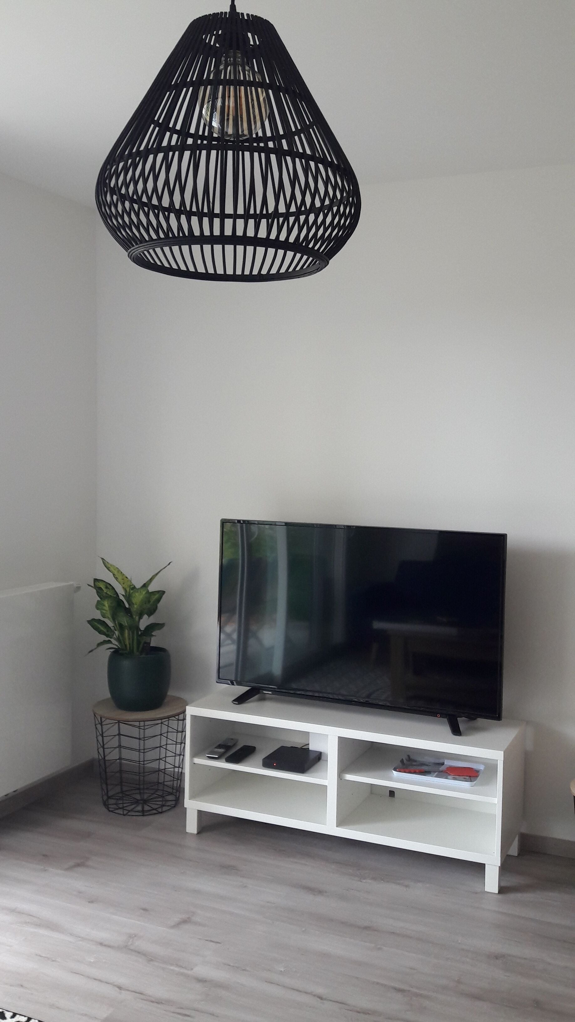 Appartement salon cuisine chambre jardin. Sécurisé. Neuf. hygiène +++