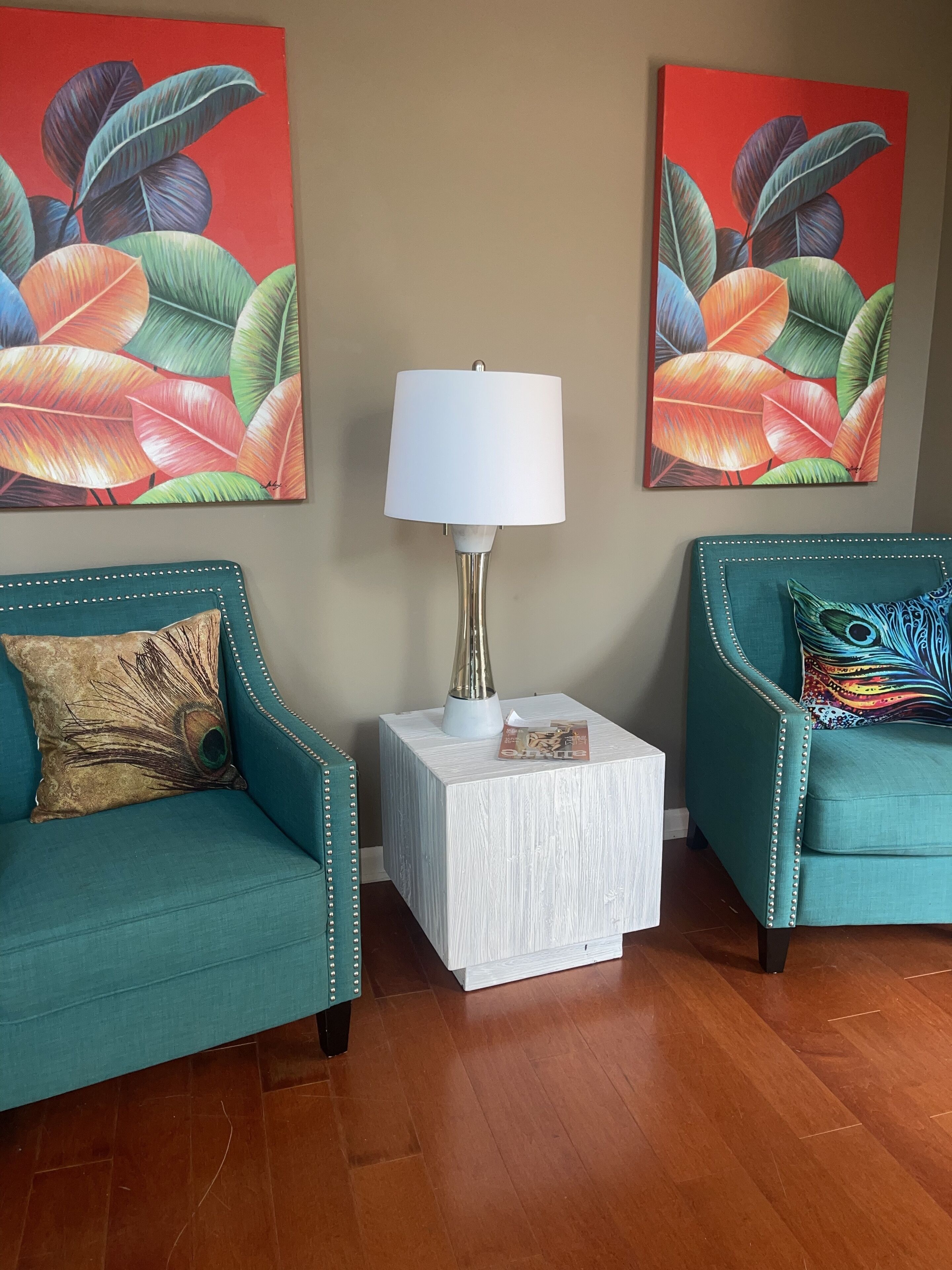 Beautiful 3 bedroom 2 full bathroom Condo 