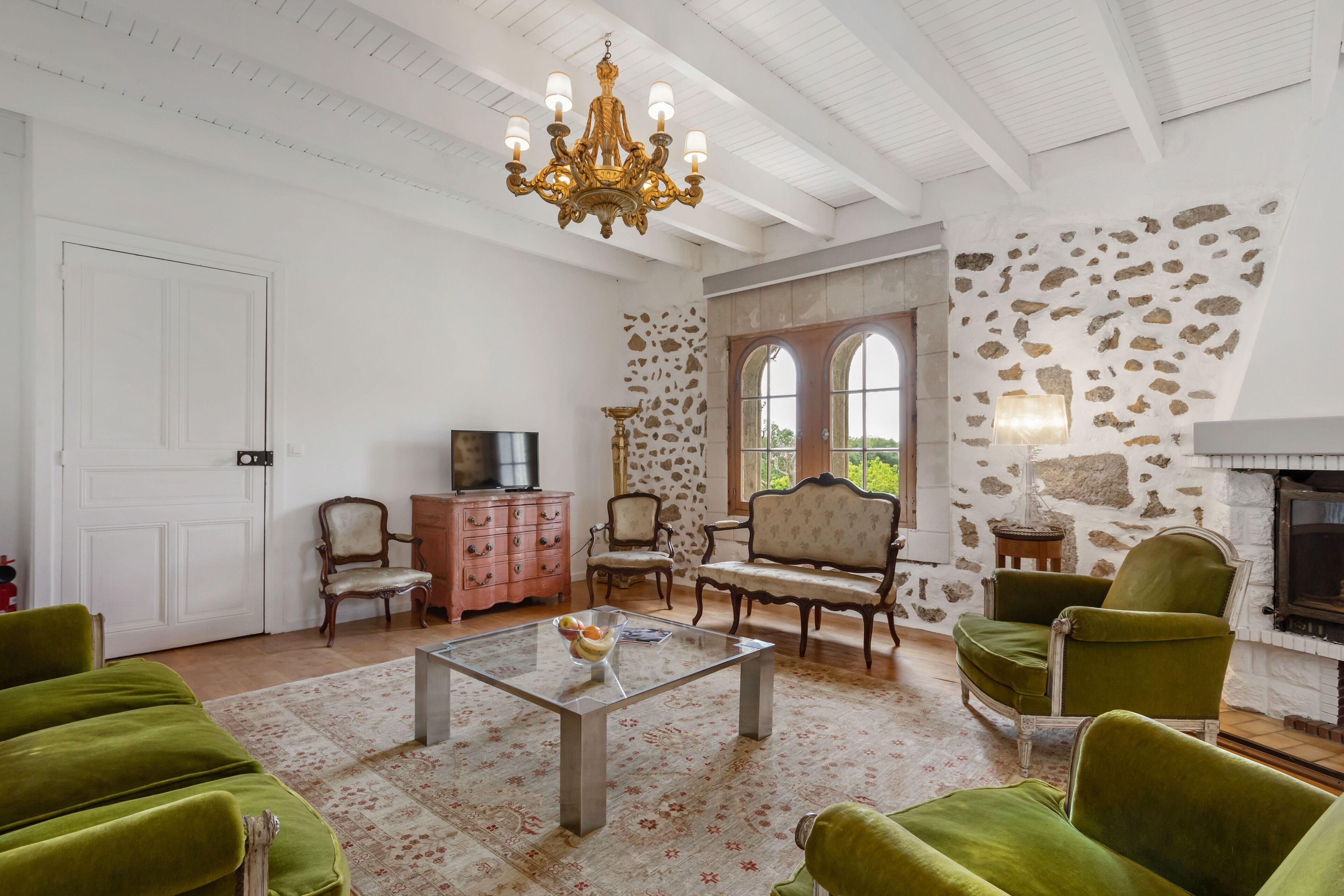 Charmant Appartement au Sein D'un Château du Xiiième Siècle