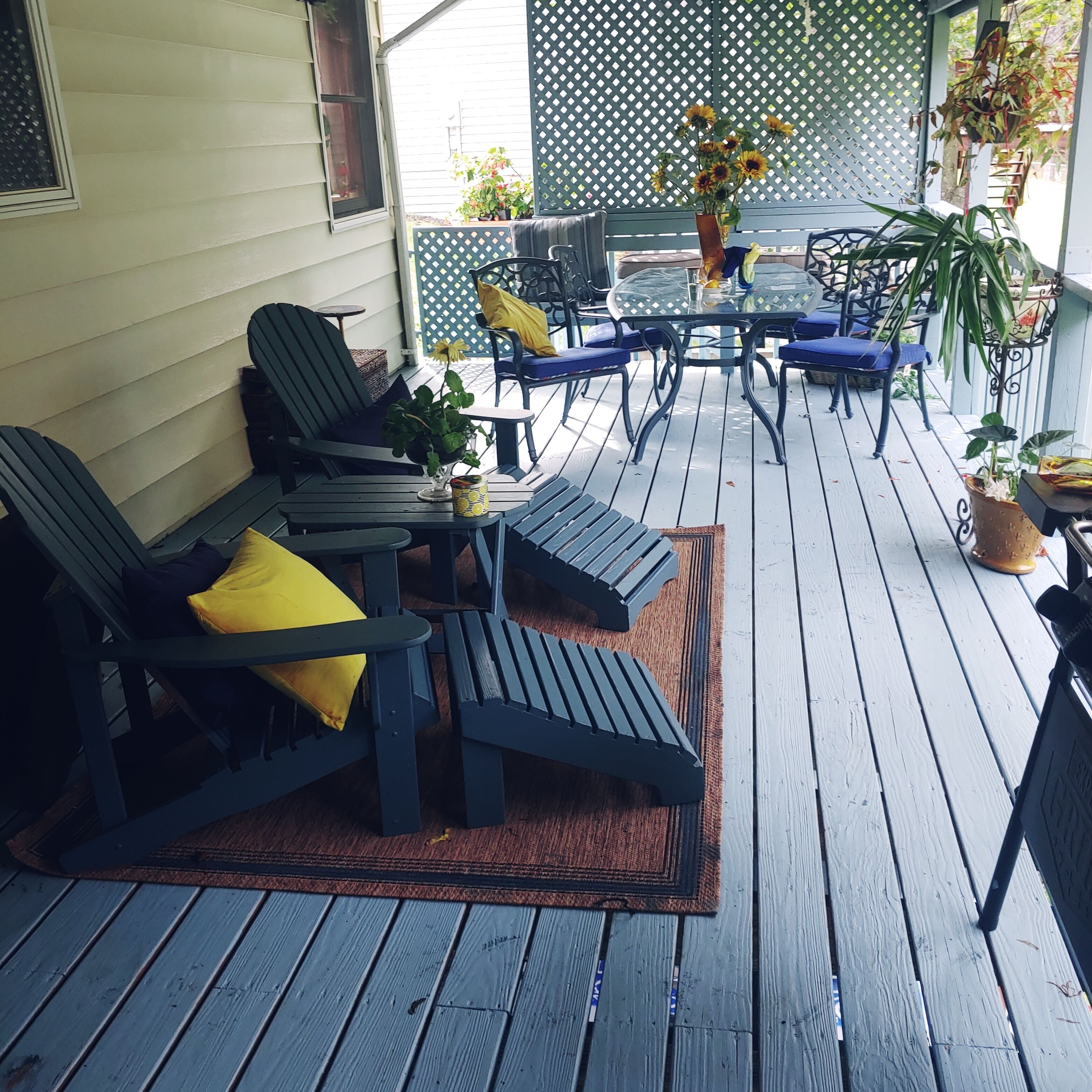 Beautifully remodeled retreat. 3 mins from Letchworth