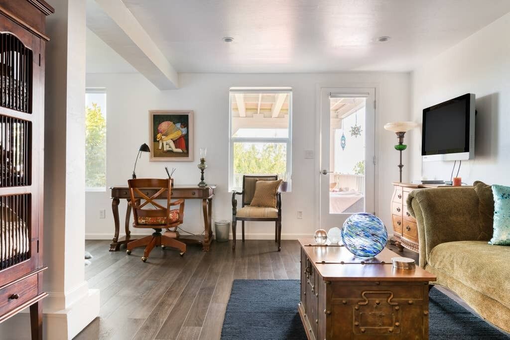 Open large floor plan furnished studio, almost 500sq feet, totally private