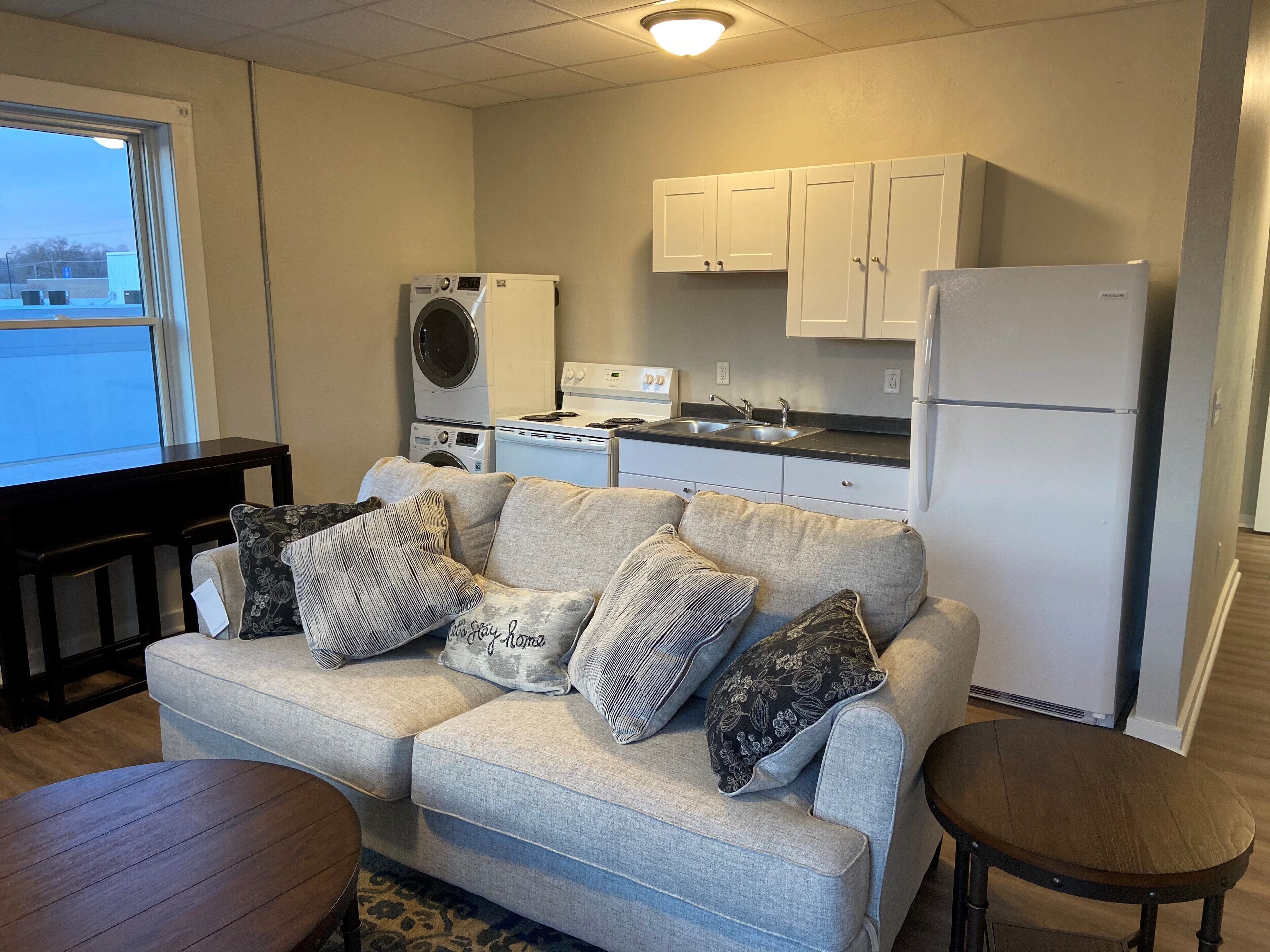 Fully Furnished Downtown Apartment