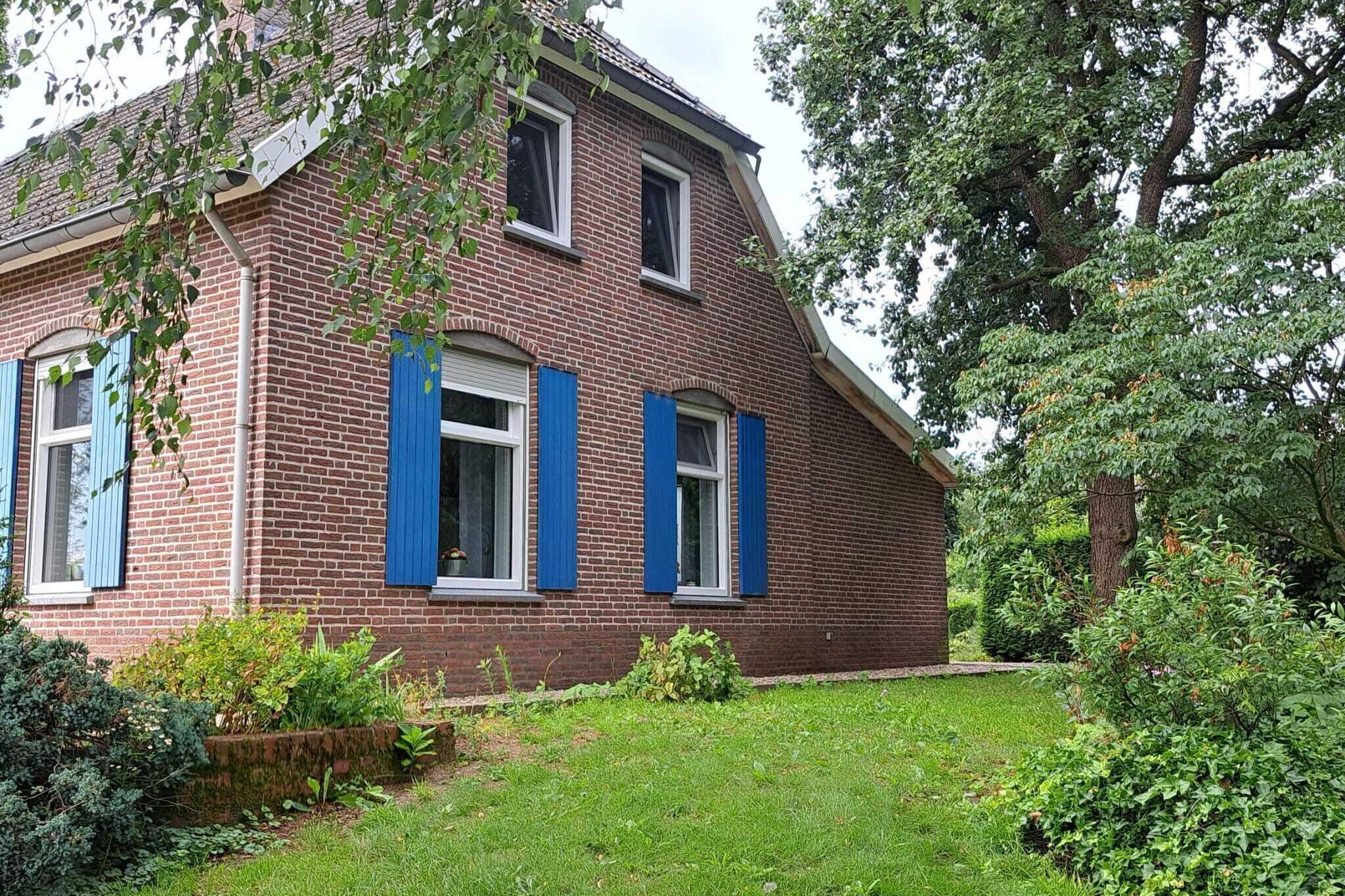 Pleasant Holiday Home in Haps with garden