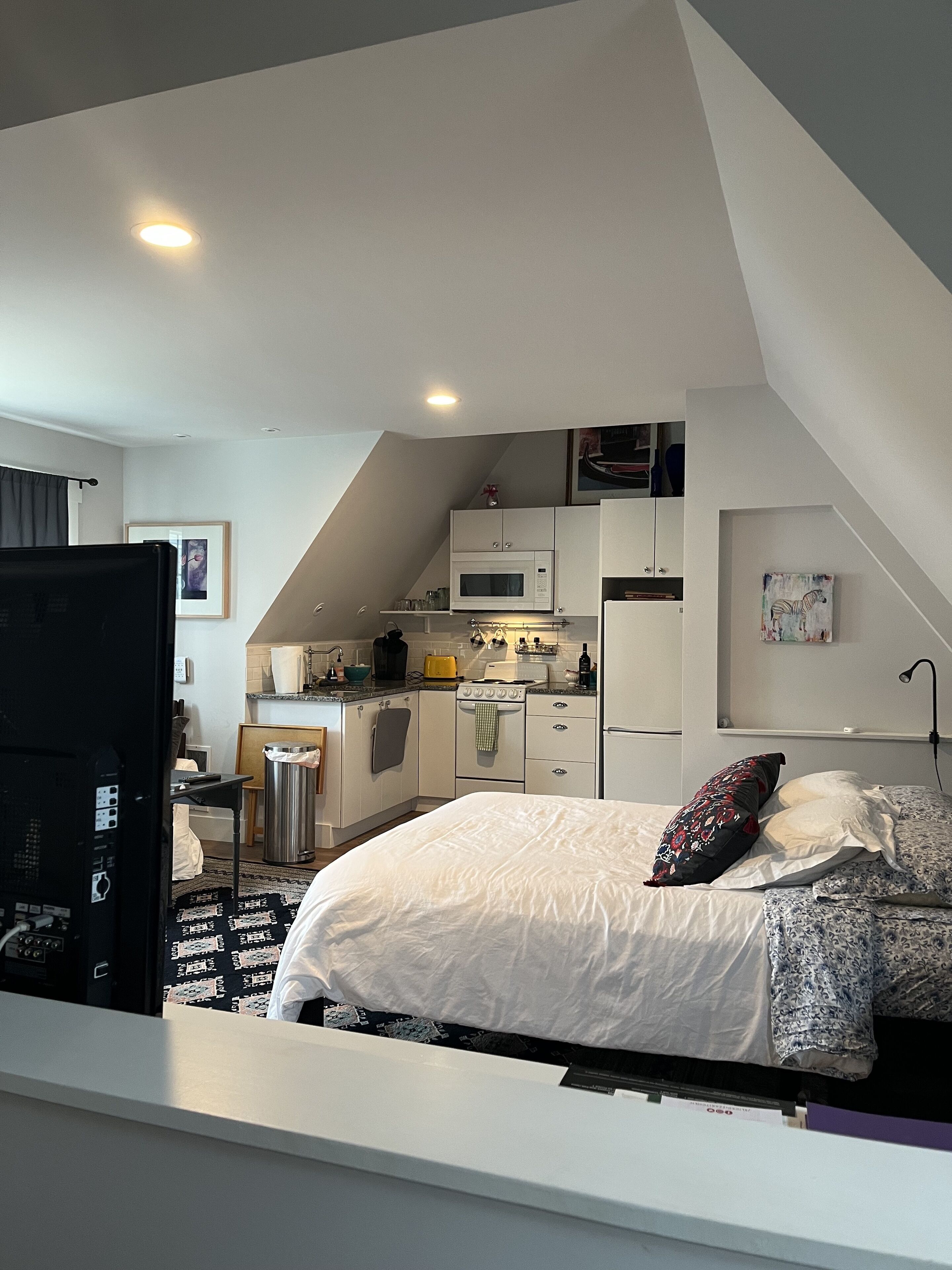 Renovated Studio near Downtown Birmingham
