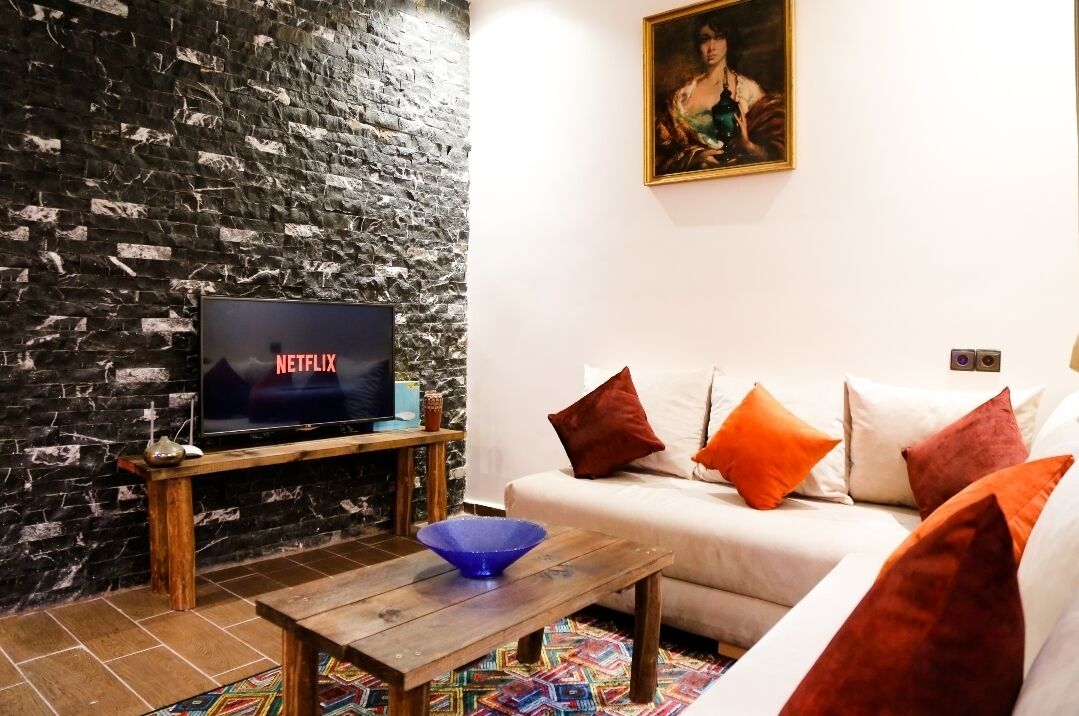Issli Apartment