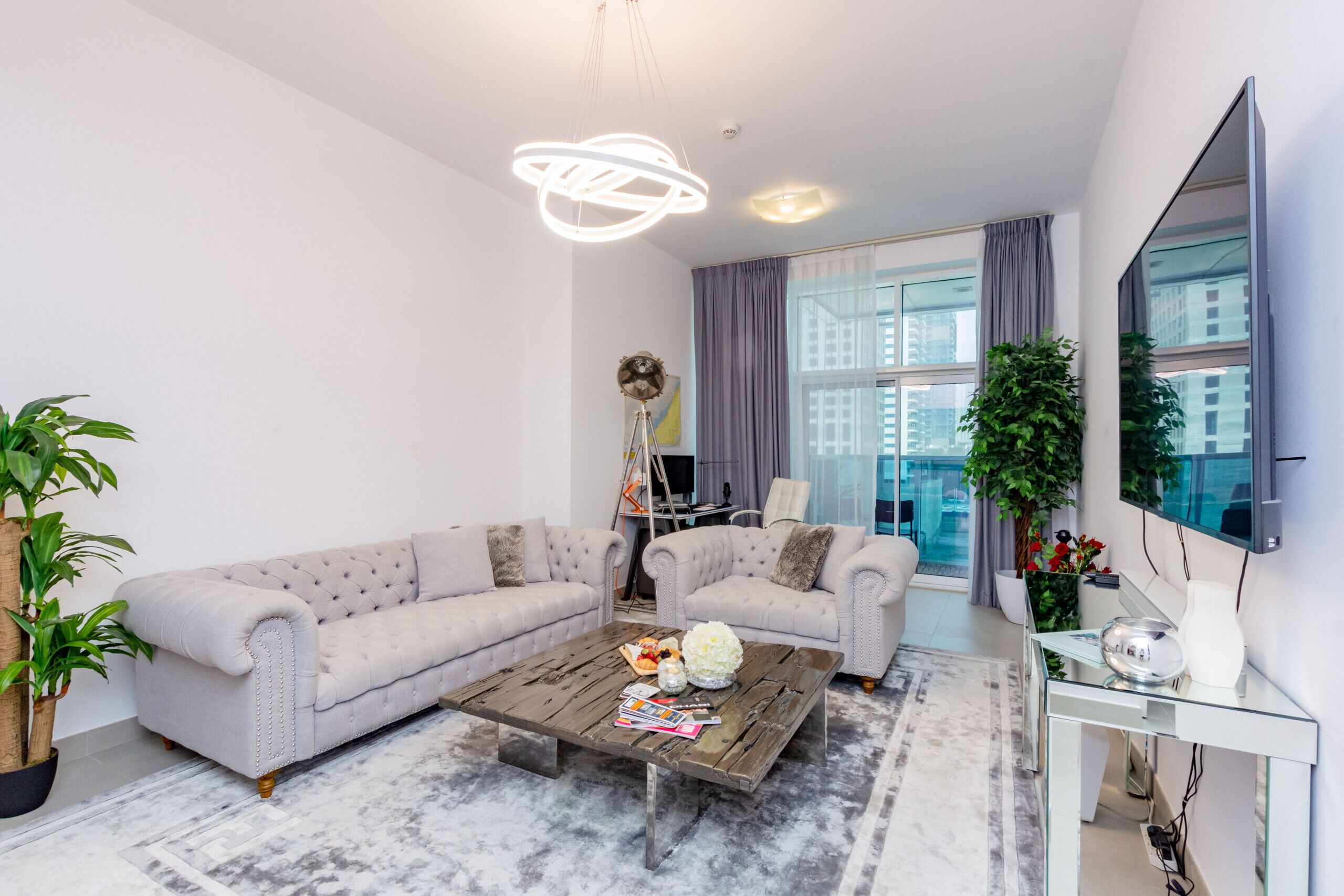 Modern Two Bedroom in Marina near Beach | Pool