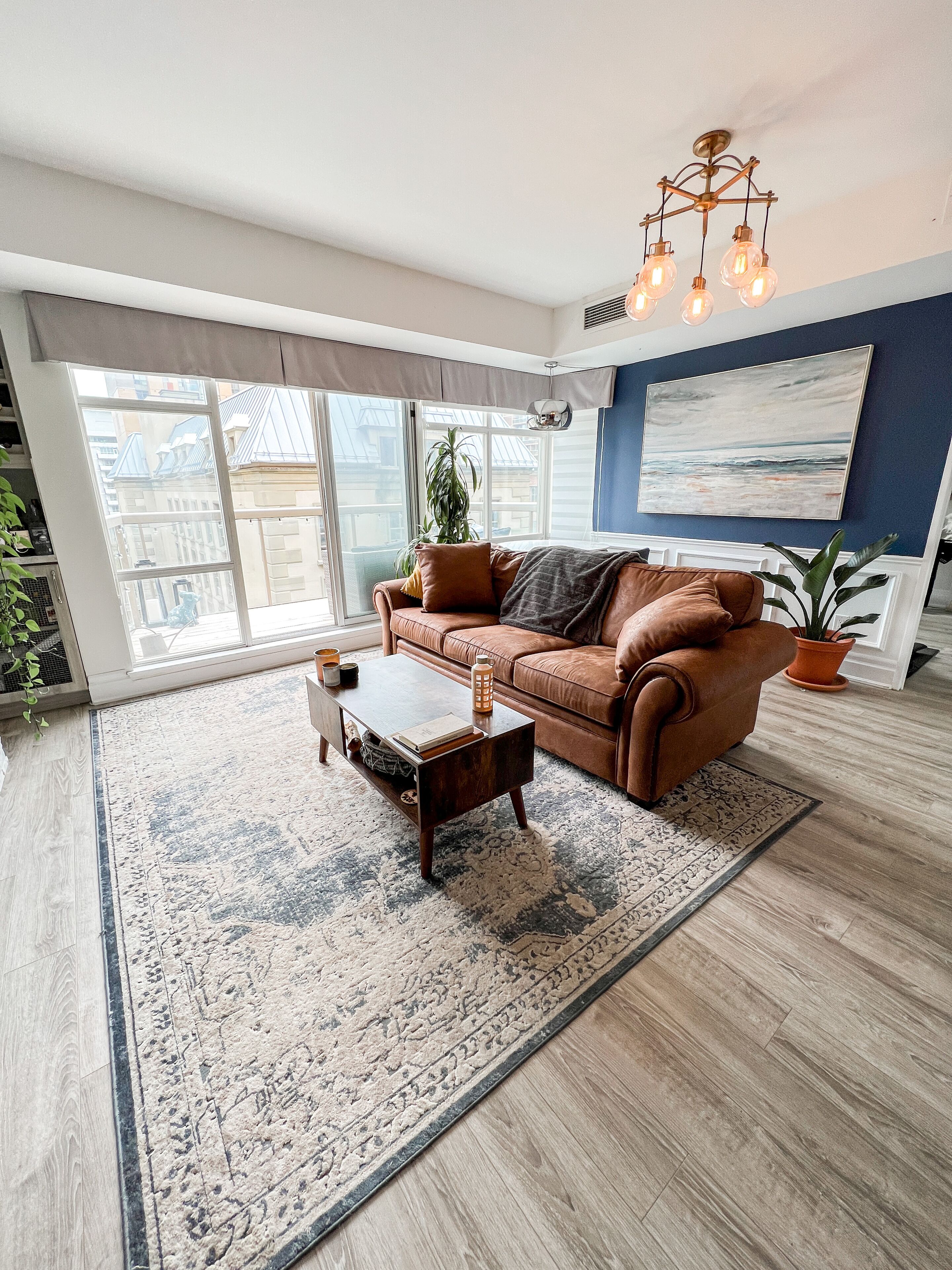 Penthouse Condo with Office Space in Central Toronto