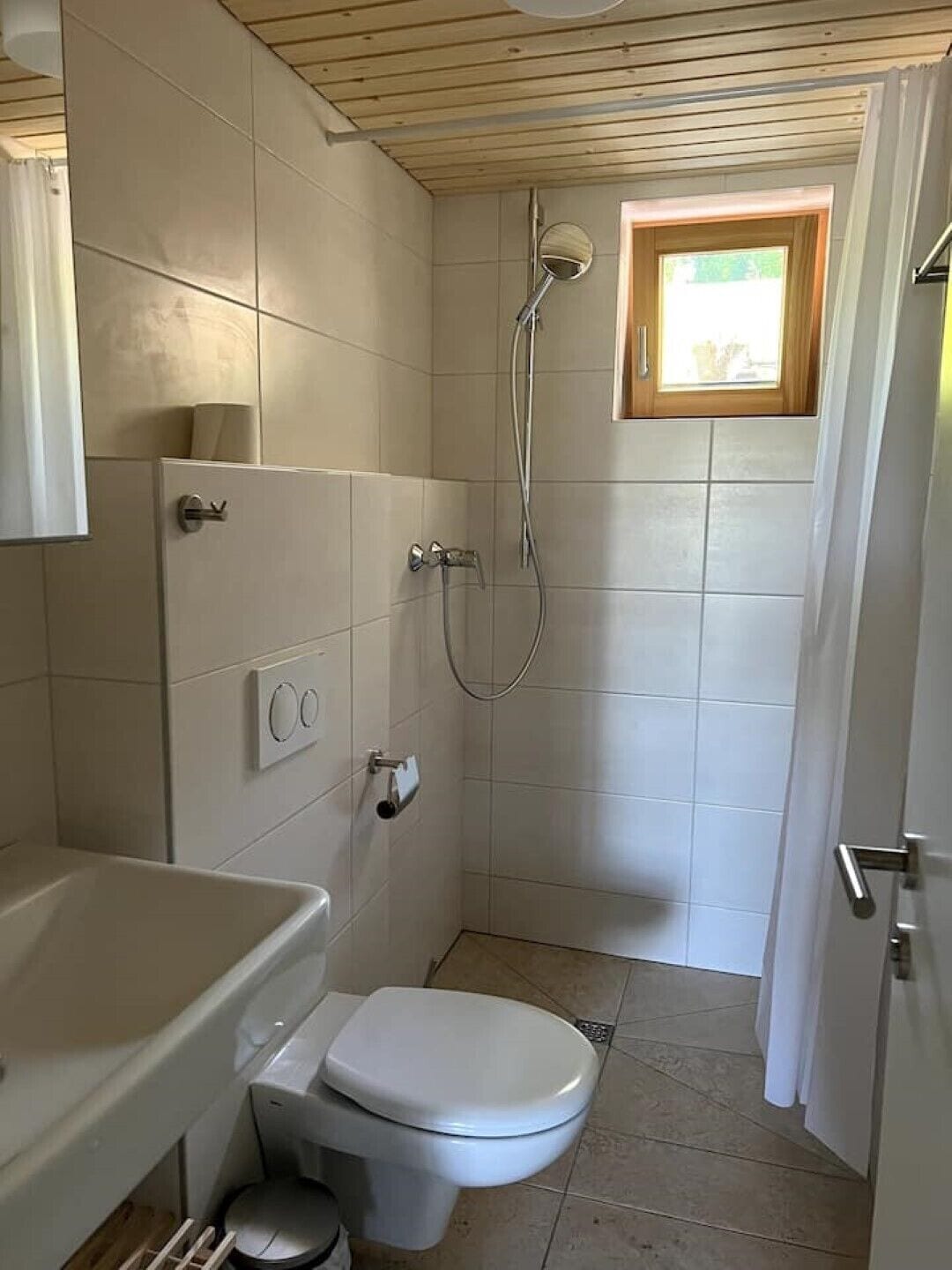 Neue Ferienwohnung mit Blick auf den Bodensee