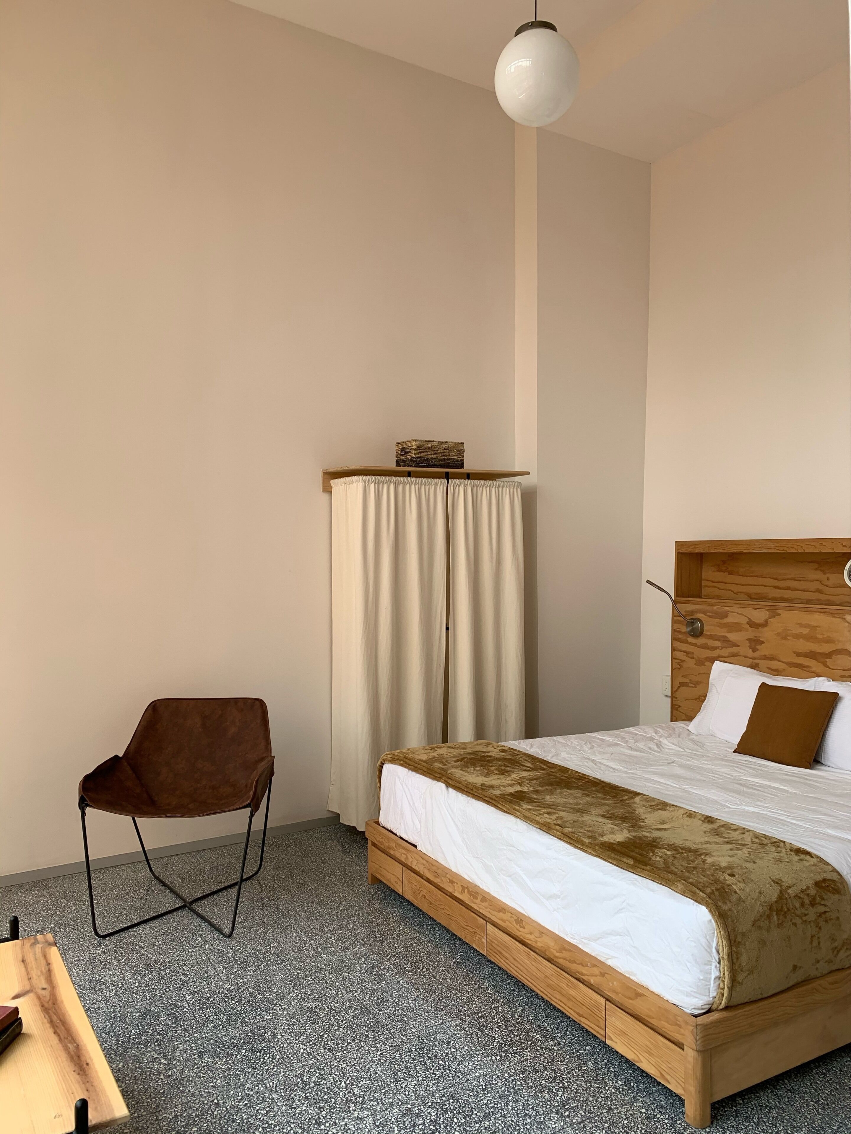 LOFT 101 DONCELES, A 4 MIN DE BELLAS ARTES CON BALCON.