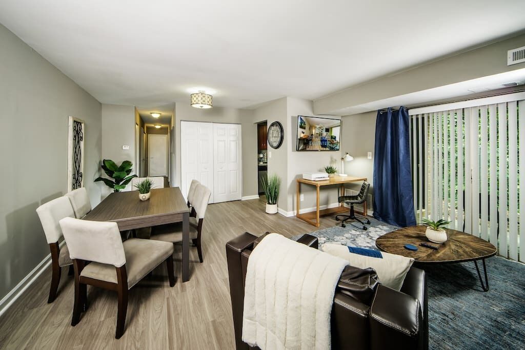 Kings Beds | Fast Wifi | White Marsh | 695 Access